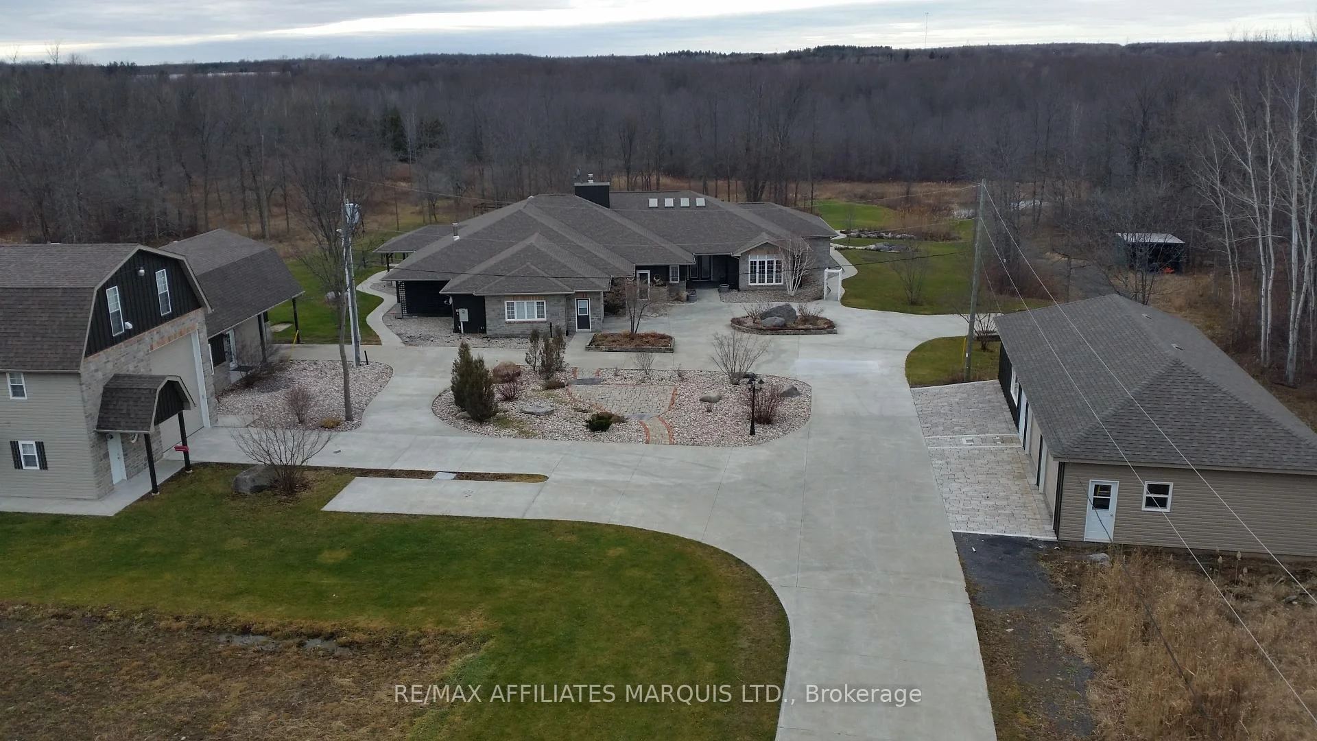 Photo 65 of 16401 County Rd 2, South Stormont, South Stormont (Cornwall) Twp — HOMEH