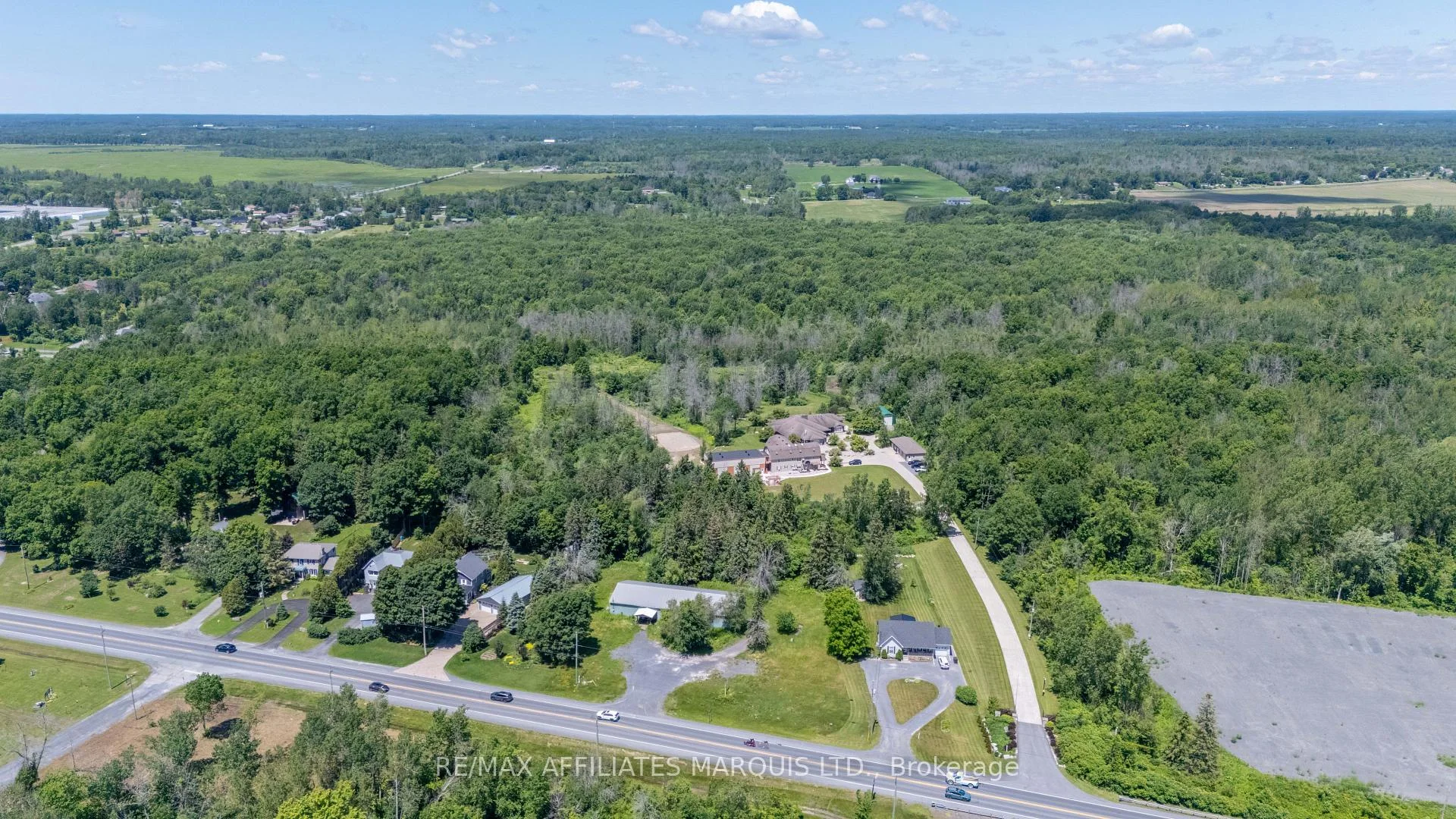 Photo 2 of 16401 County Rd 2, South Stormont, South Stormont (Cornwall) Twp — HOMEH