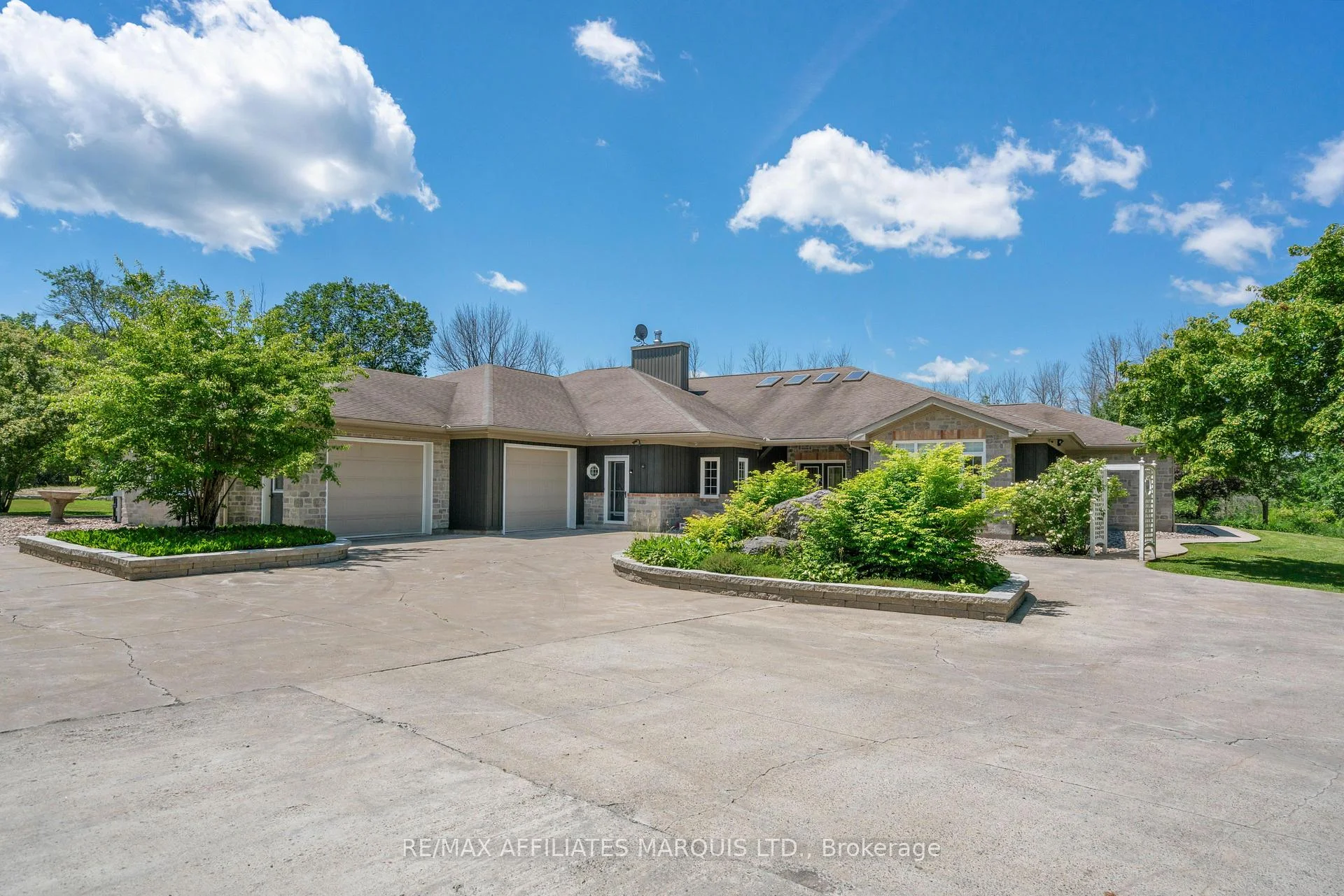Photo 15 of 16401 County Rd 2, South Stormont, South Stormont (Cornwall) Twp — HOMEH