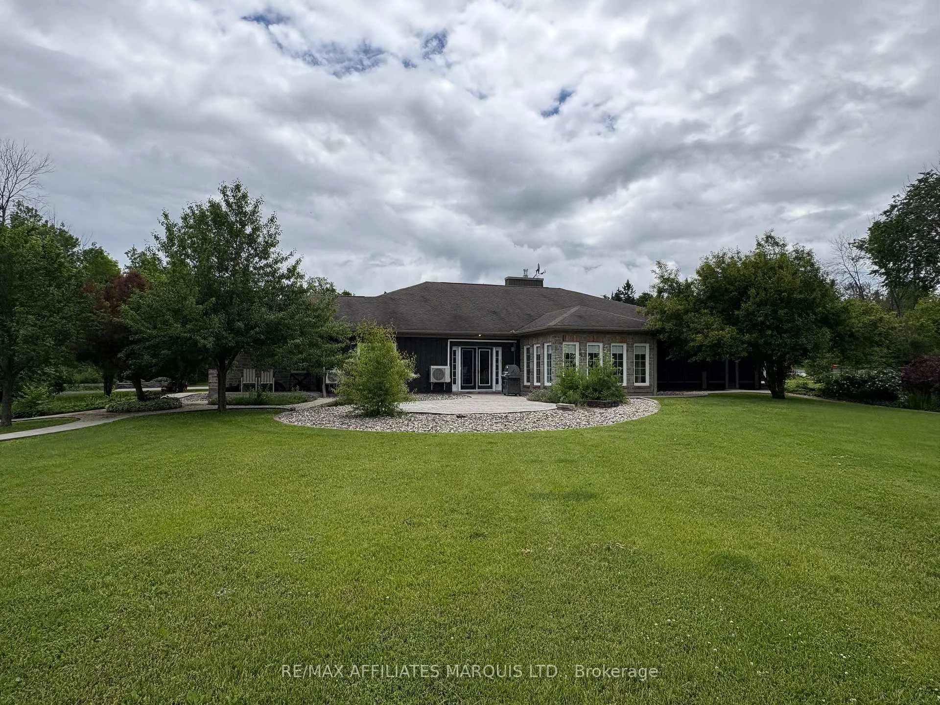 Photo 89 of 16401 County Rd 2, South Stormont, South Stormont (Cornwall) Twp — HOMEH