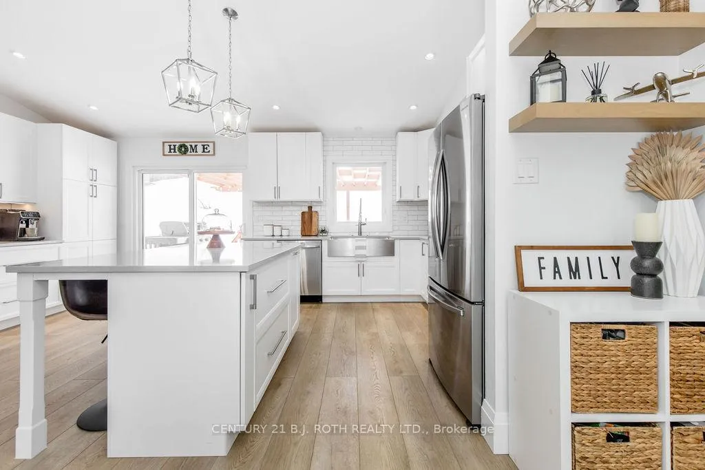 Photo 6 of 15 Sugarbush Road, Oro-Medonte, Sugarbush — HOMEH
