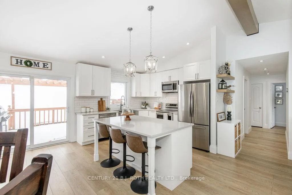 Photo 7 of 15 Sugarbush Road, Oro-Medonte, Sugarbush — HOMEH