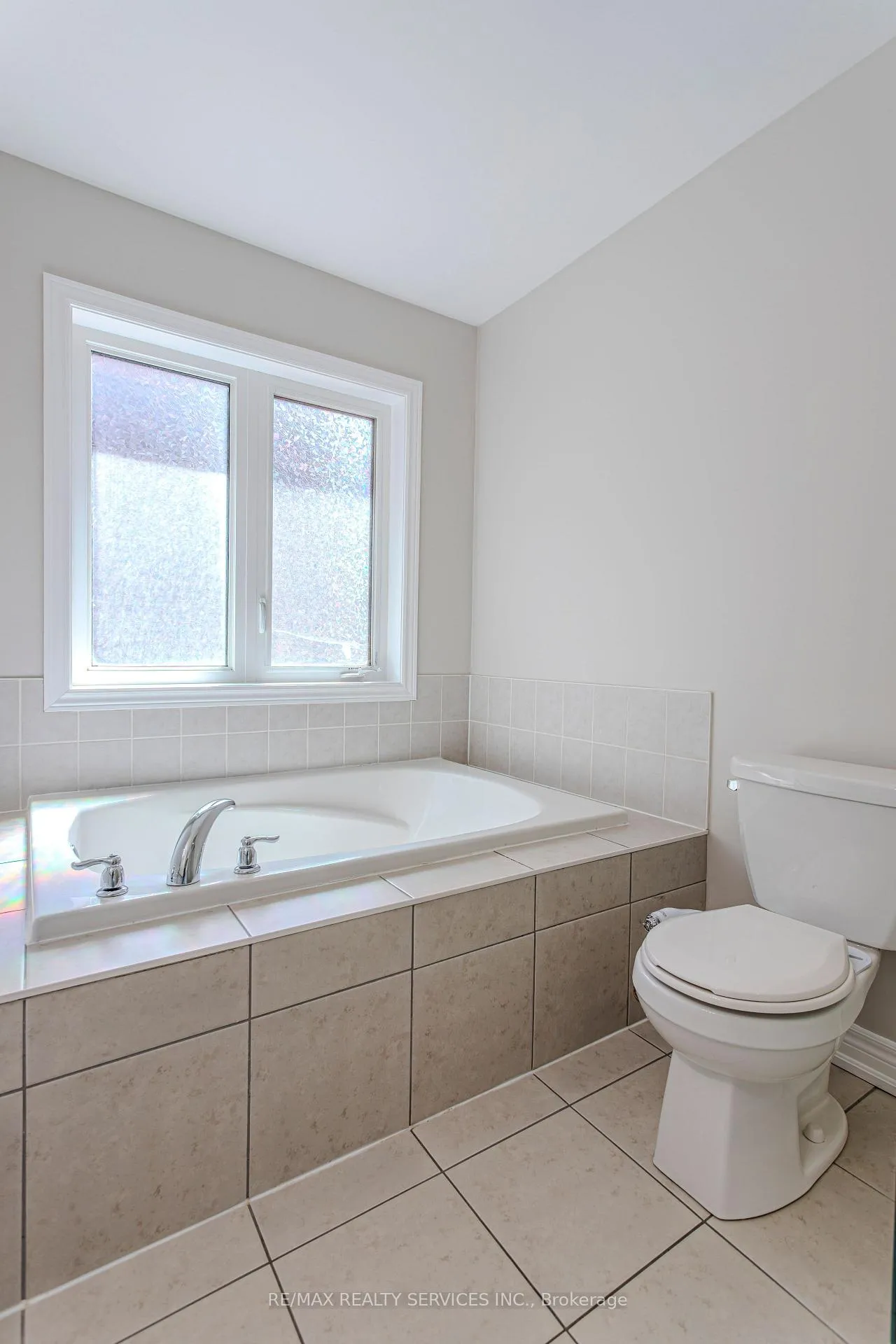 Photo 32 of 3896 Tufgar Crescent, Burlington, Alton — HOMEH