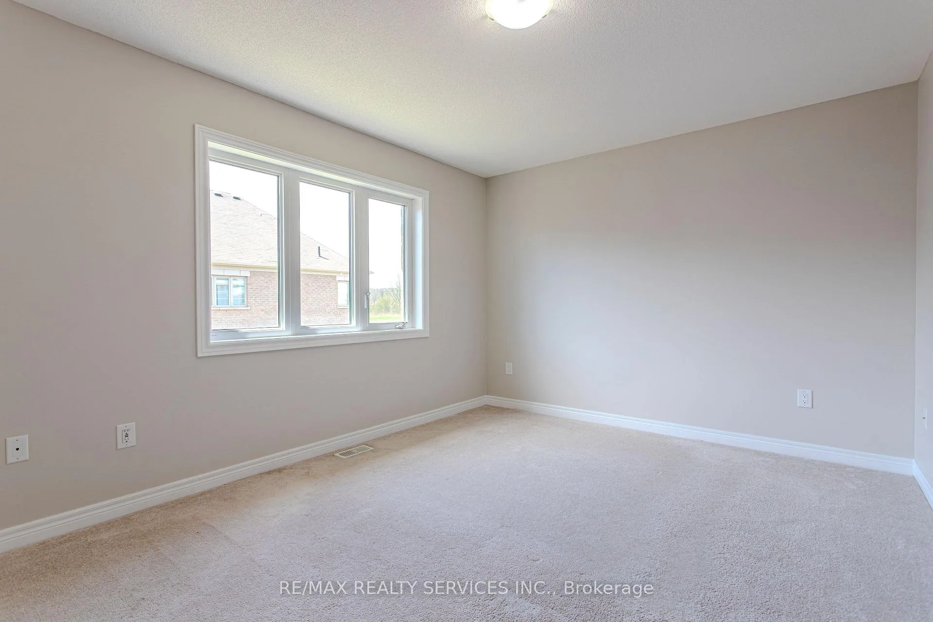 Photo 38 of 3896 Tufgar Crescent, Burlington, Alton — HOMEH