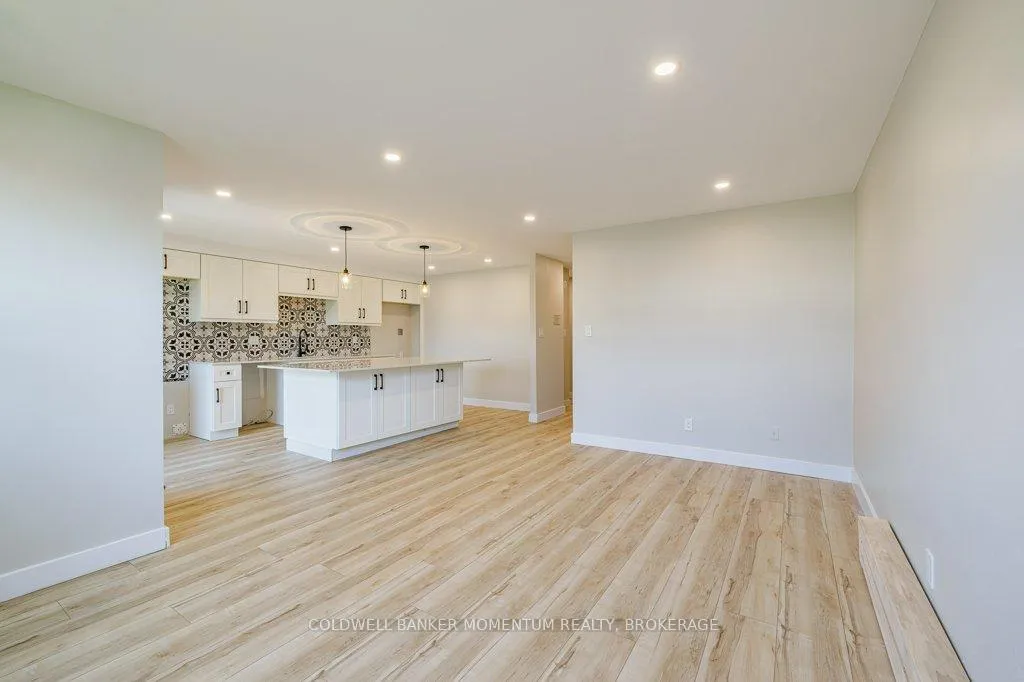 Photo 14 of Unit 103, 41 Rykert Street, St. Catharines, Western Hill — HOMEH