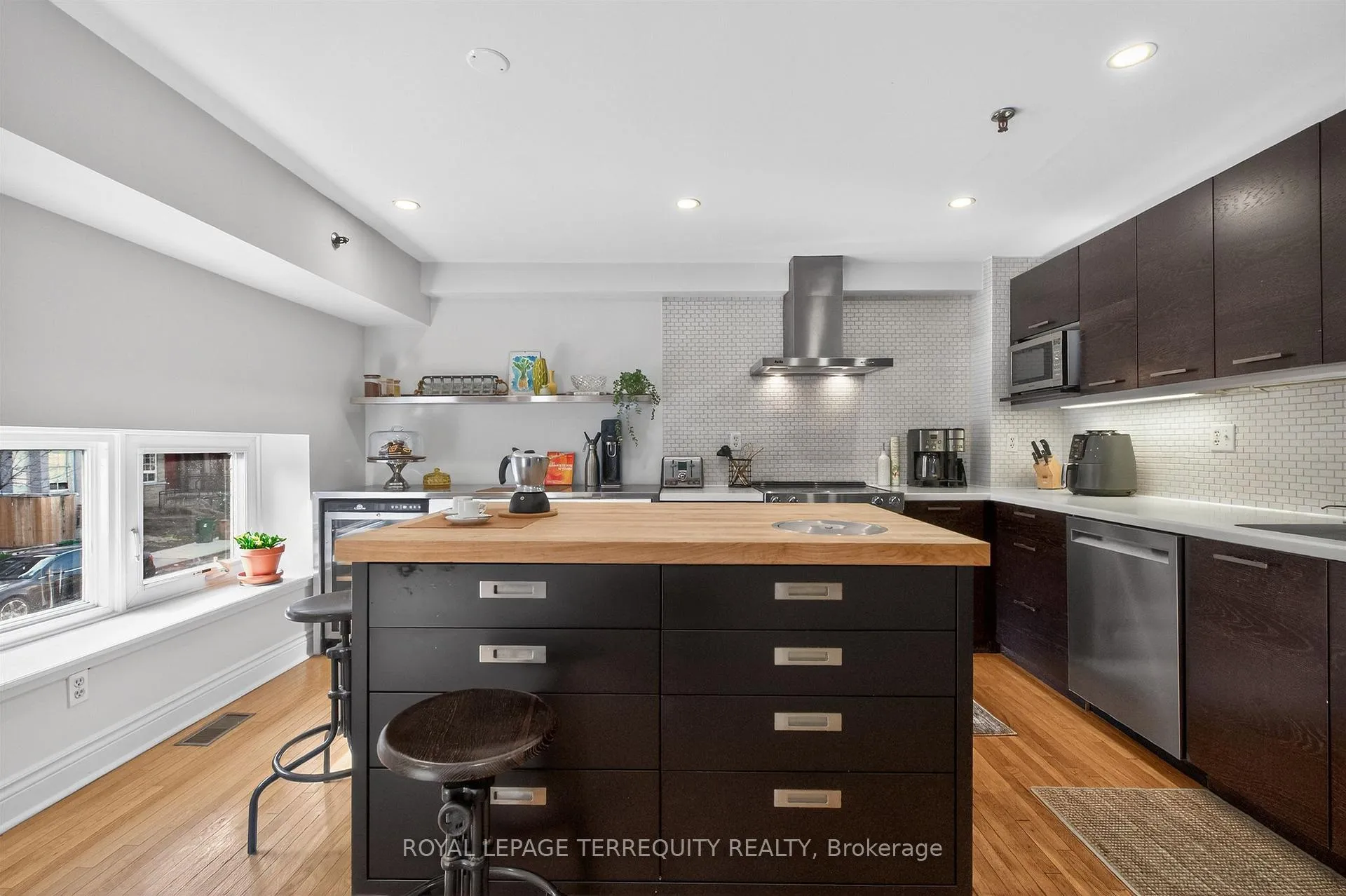 Photo 15 of Unit 1, 75 Markham Street, Toronto, Trinity-Bellwoods — HOMEH