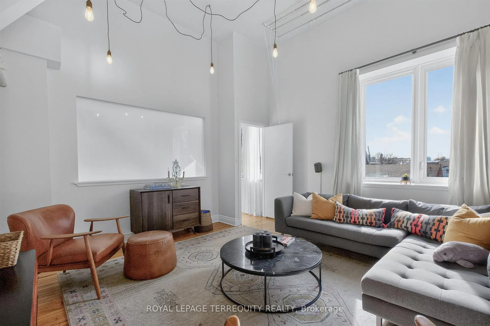 Photo 23 of Unit 1, 75 Markham Street, Toronto, Trinity-Bellwoods — HOMEH