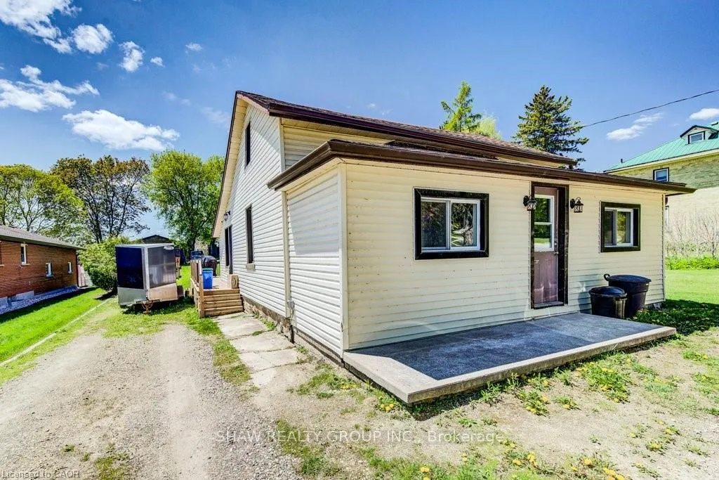 Photo of 21 Main Street W