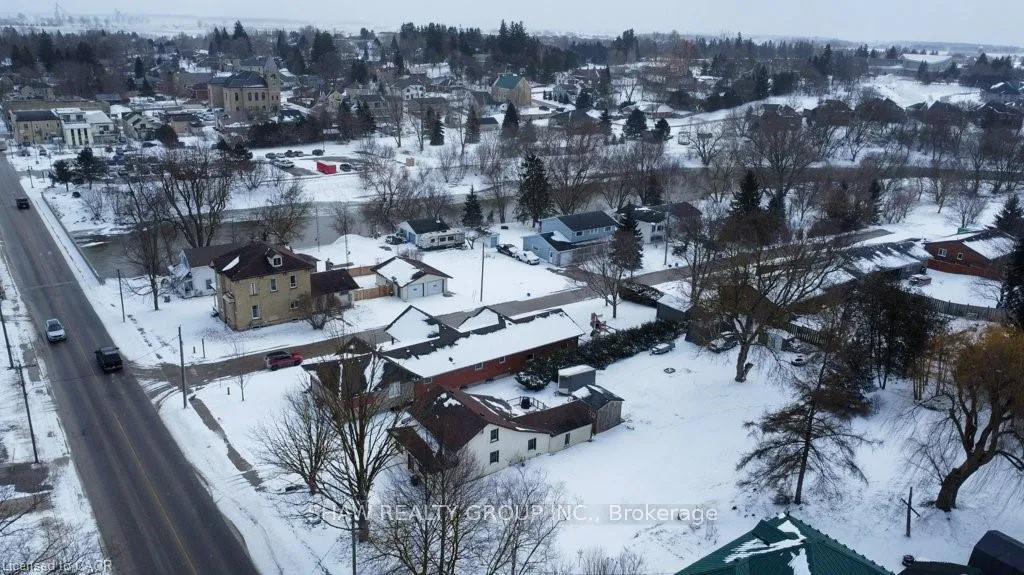 Photo 37 of 21 Main Street W, Mapleton, Rural Mapleton — HOMEH