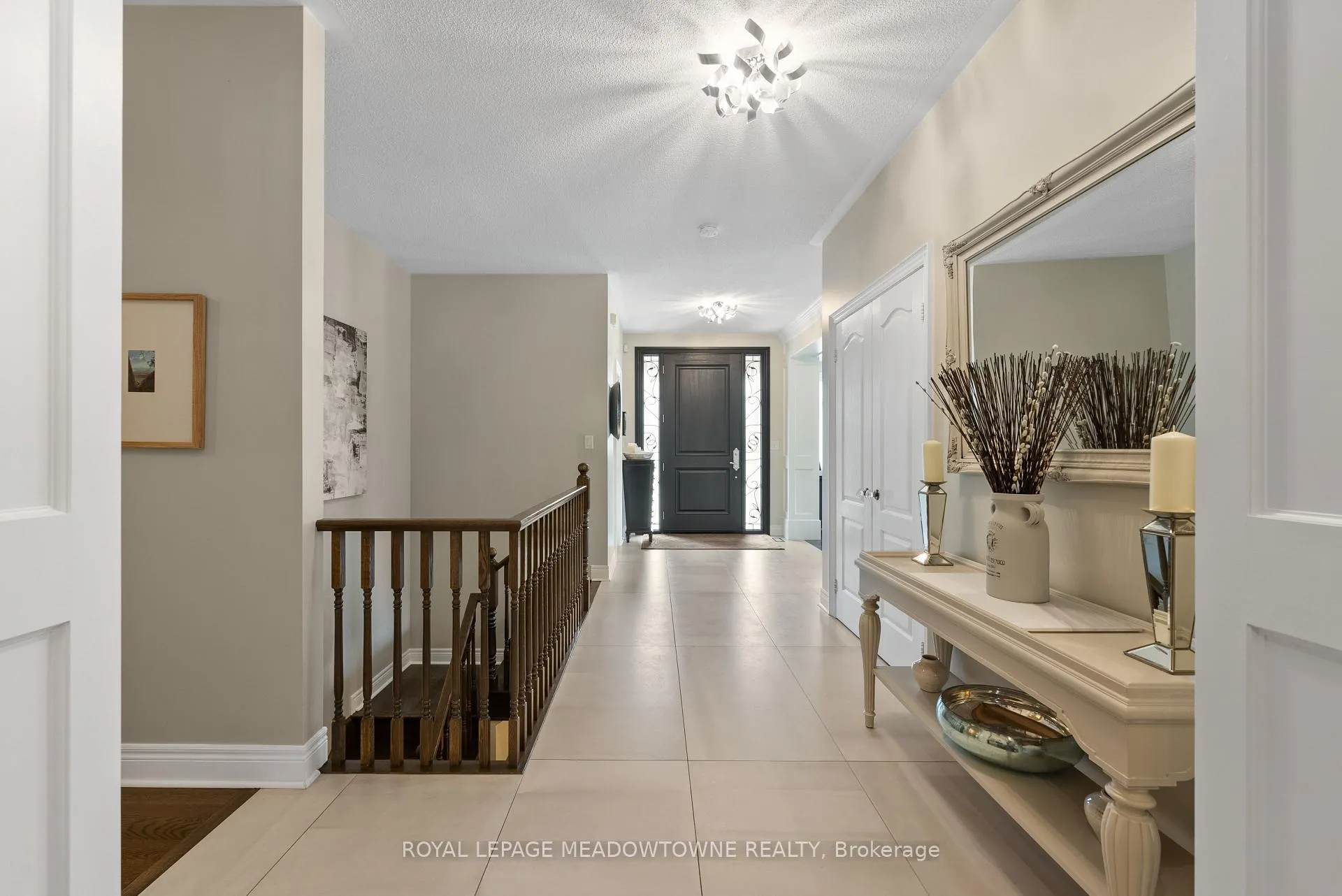 Photo 3 of 1 Mcnutt Street, Brampton, Bram West — HOMEH