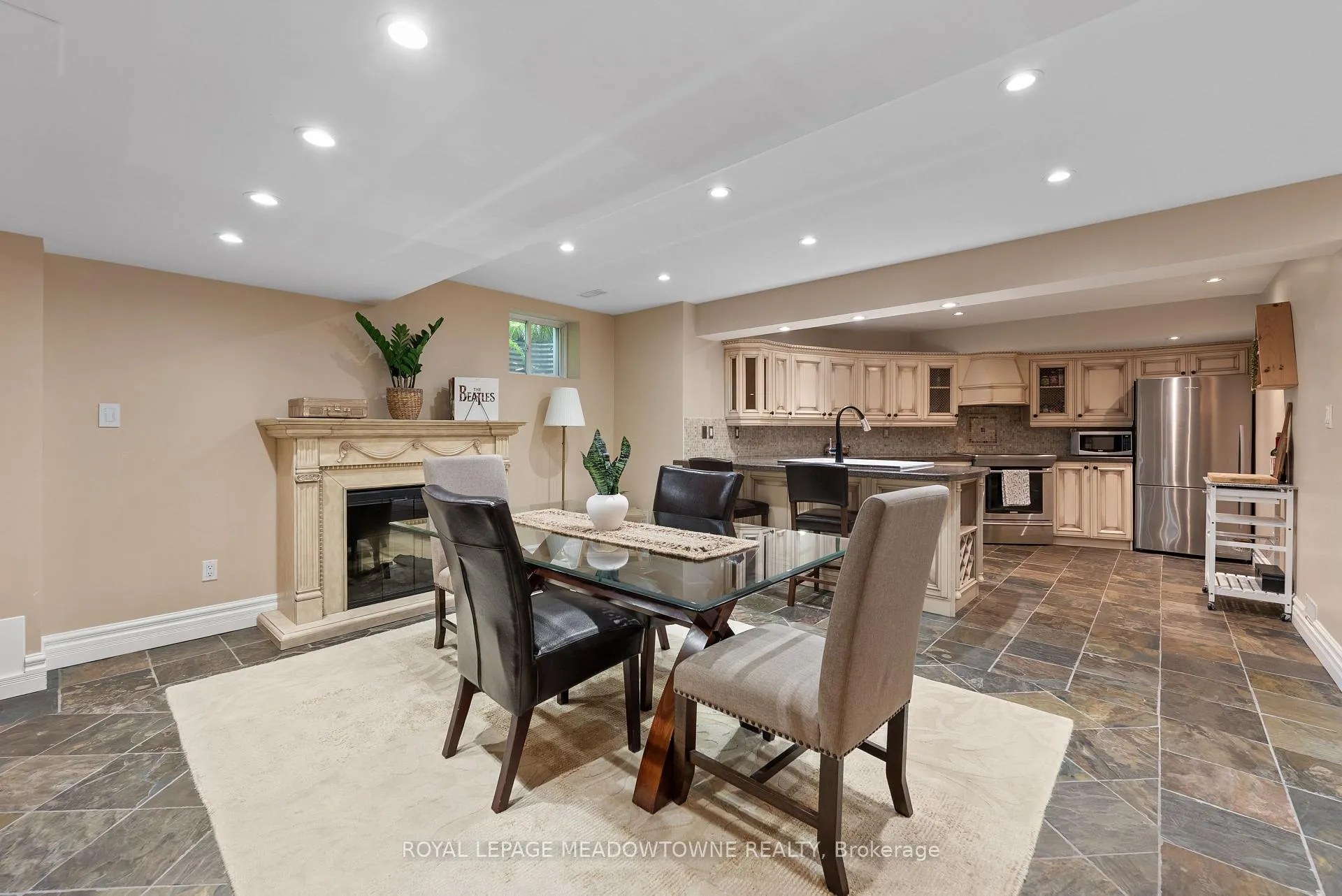 Photo 35 of 1 Mcnutt Street, Brampton, Bram West — HOMEH