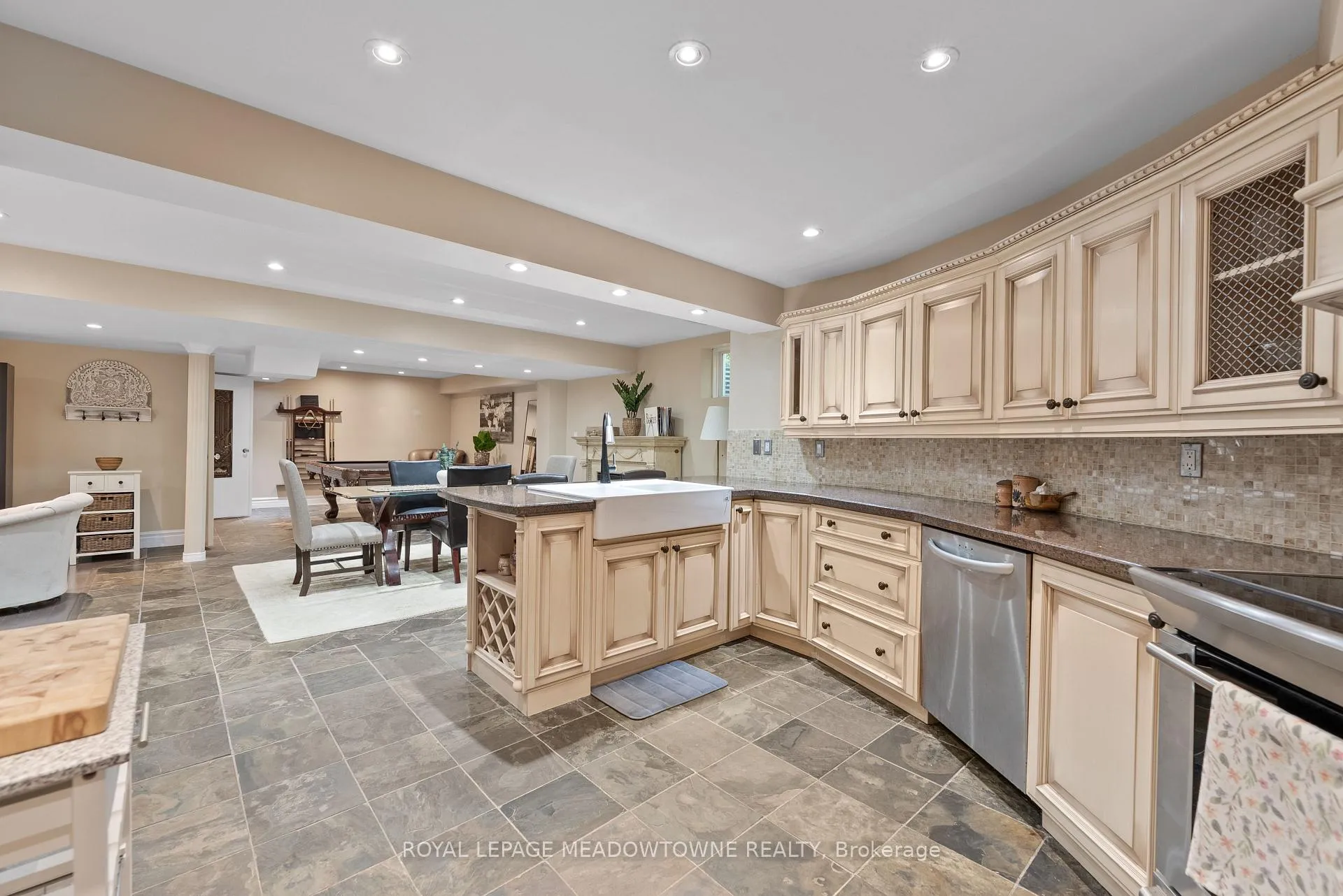 Photo 37 of 1 Mcnutt Street, Brampton, Bram West — HOMEH