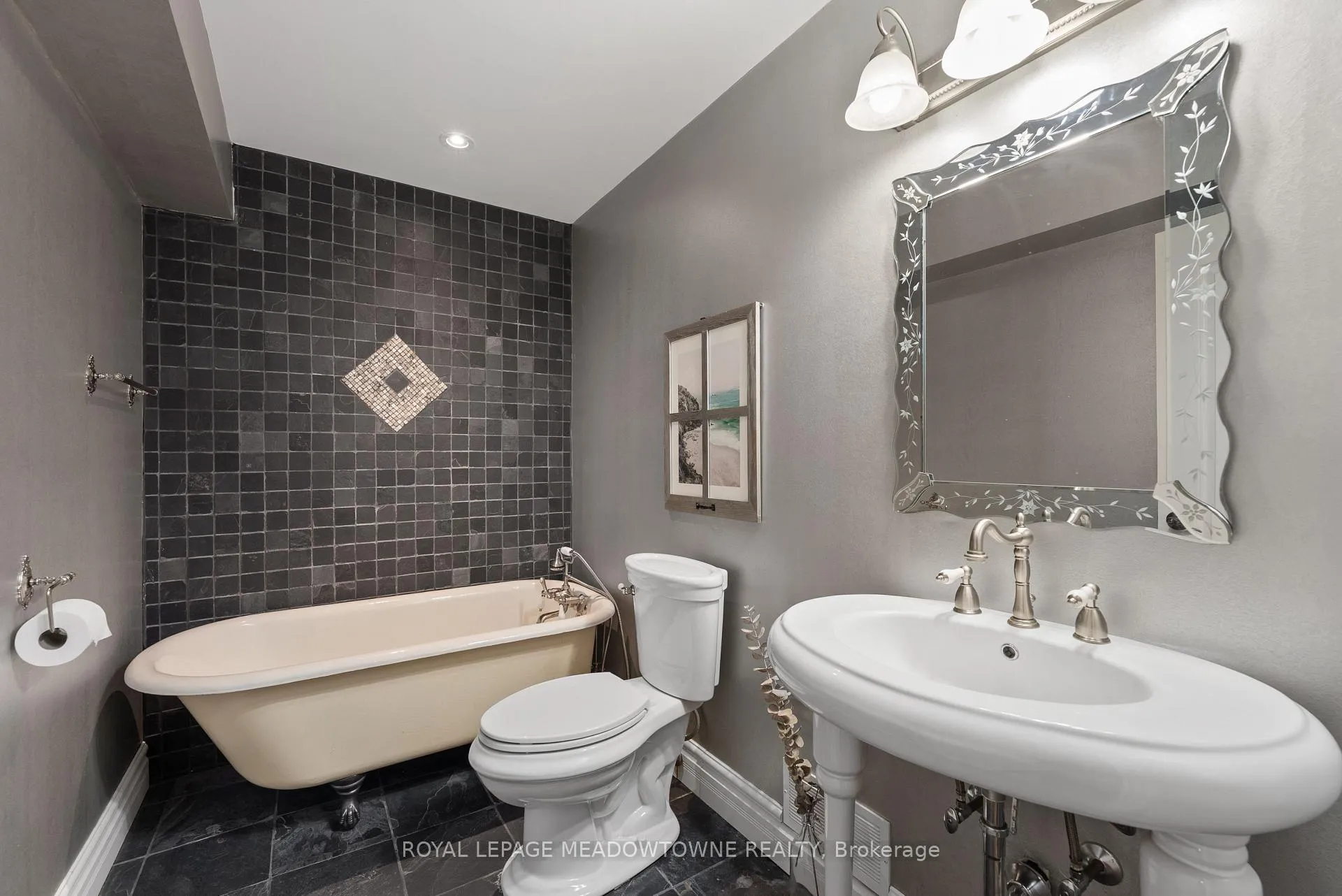 Photo 43 of 1 Mcnutt Street, Brampton, Bram West — HOMEH