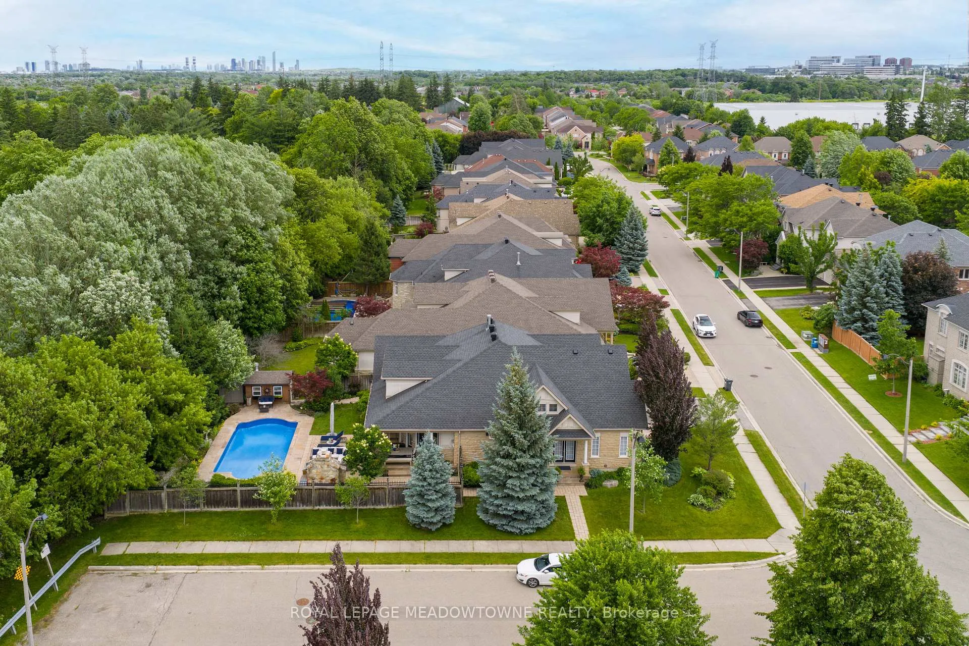Photo 50 of 1 Mcnutt Street, Brampton, Bram West — HOMEH