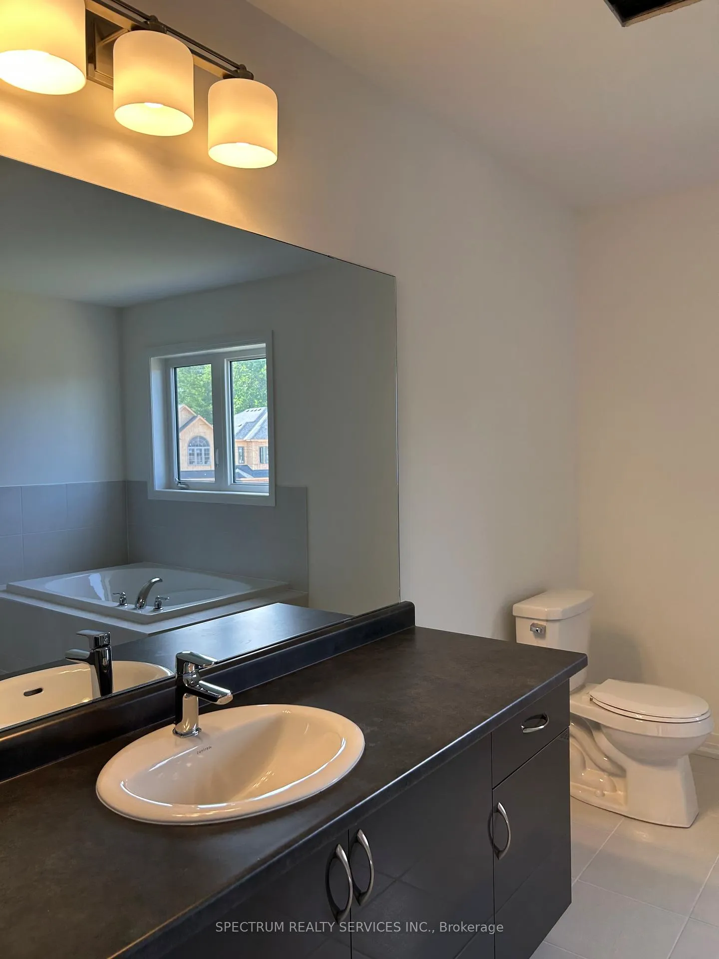 Photo 12 of 4 Sherrill Avenue, Brantford — HOMEH
