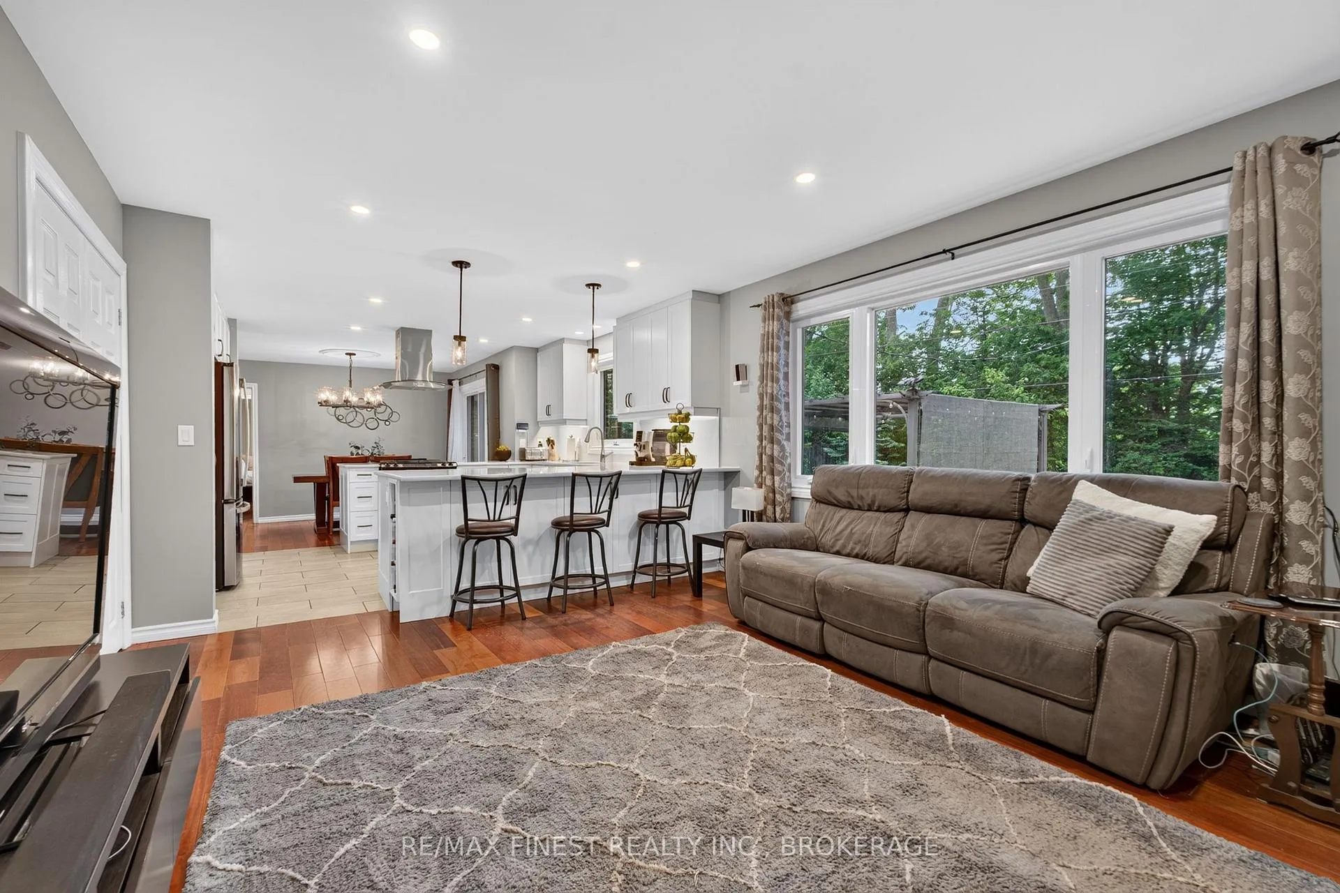 Photo 13 of 230 Bicknell Crescent, Kingston, City SouthWest — HOMEH
