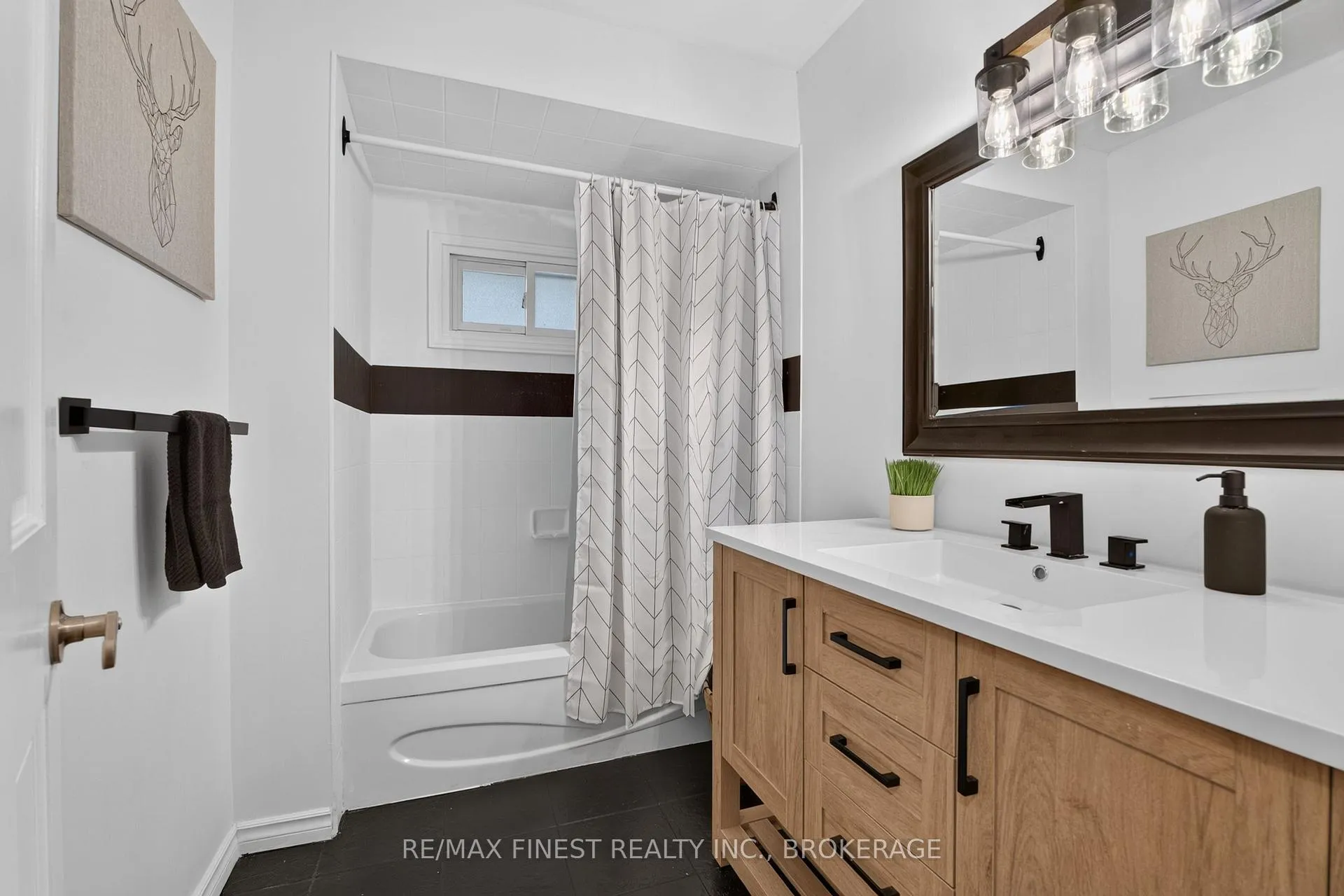 Photo 28 of 230 Bicknell Crescent, Kingston, City SouthWest — HOMEH
