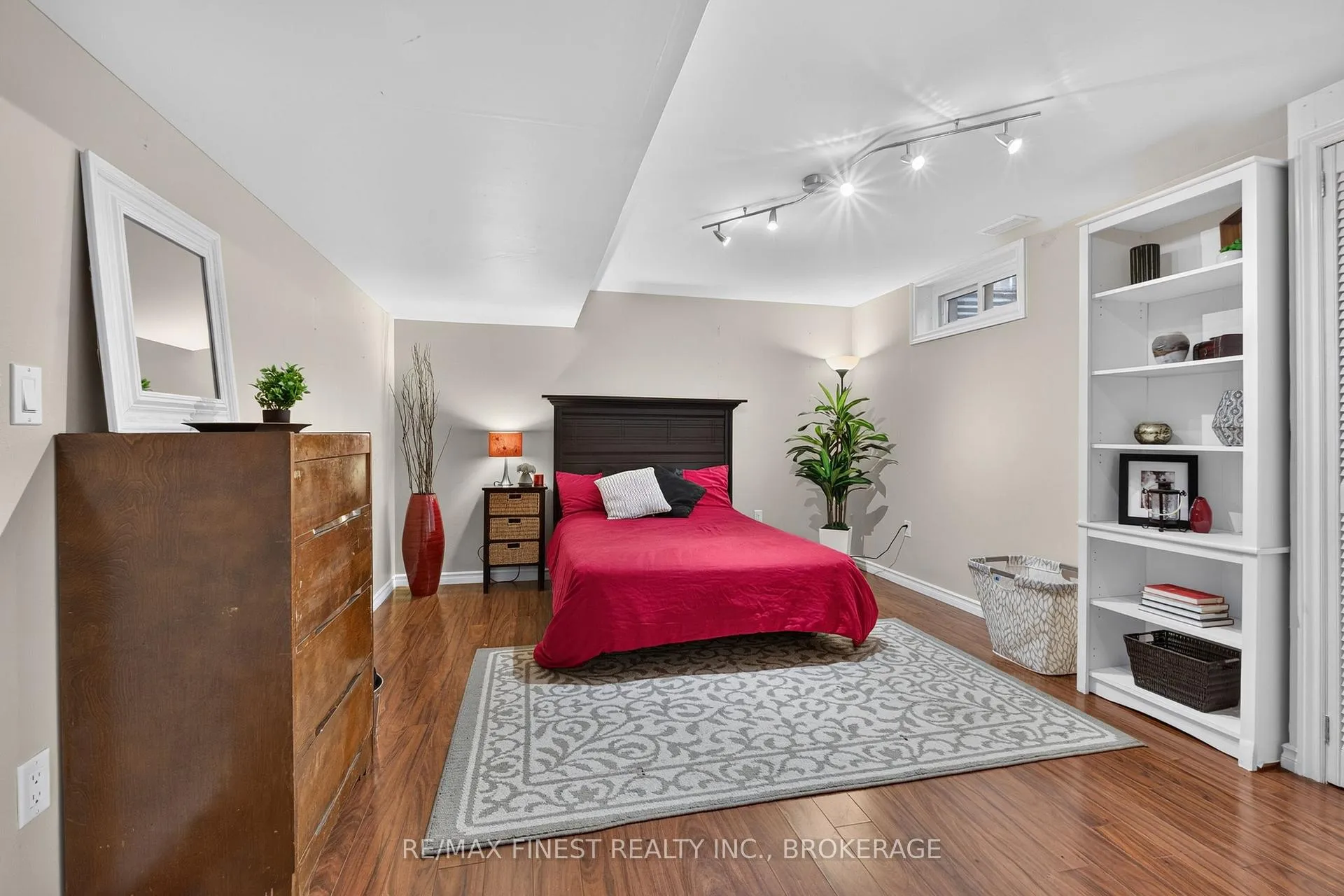 Photo 31 of 230 Bicknell Crescent, Kingston, City SouthWest — HOMEH