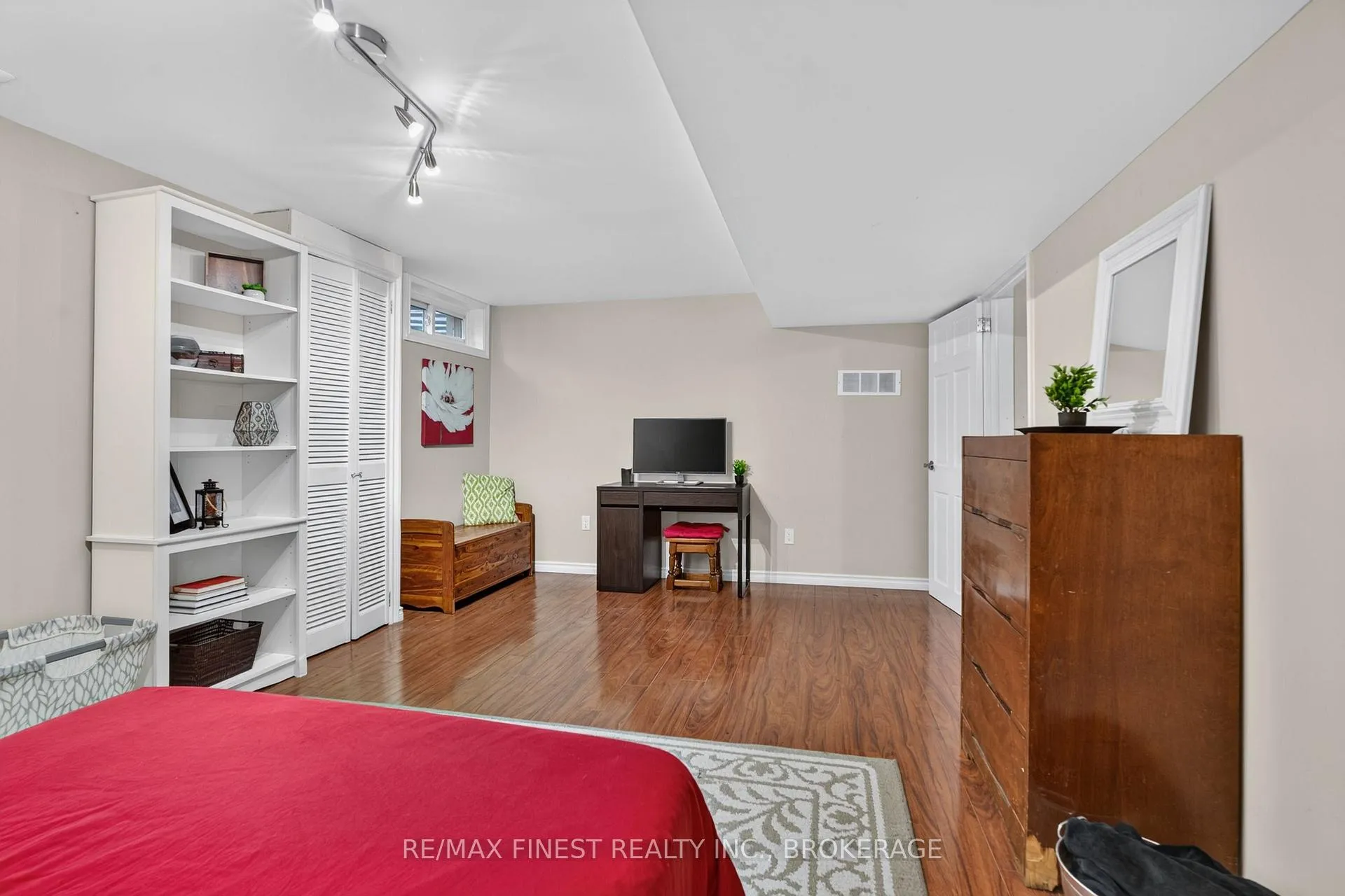 Photo 32 of 230 Bicknell Crescent, Kingston, City SouthWest — HOMEH