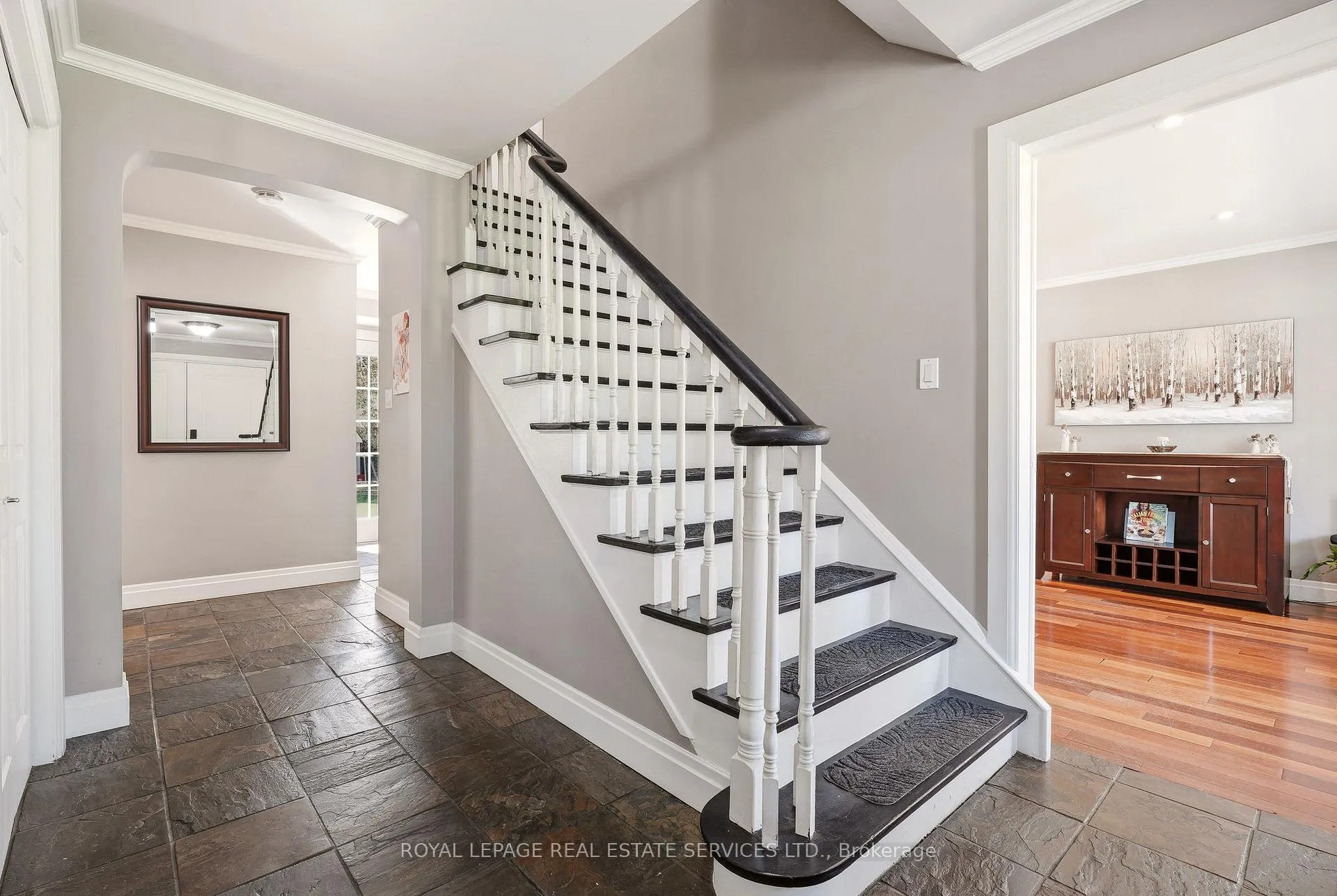 Photo 3 of 1264 Baldwin Drive, Oakville, Morrison — HOMEH