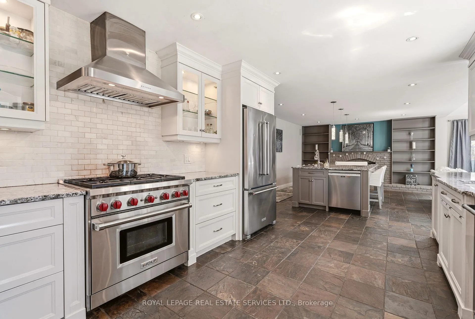 Photo 7 of 1264 Baldwin Drive, Oakville, Morrison — HOMEH