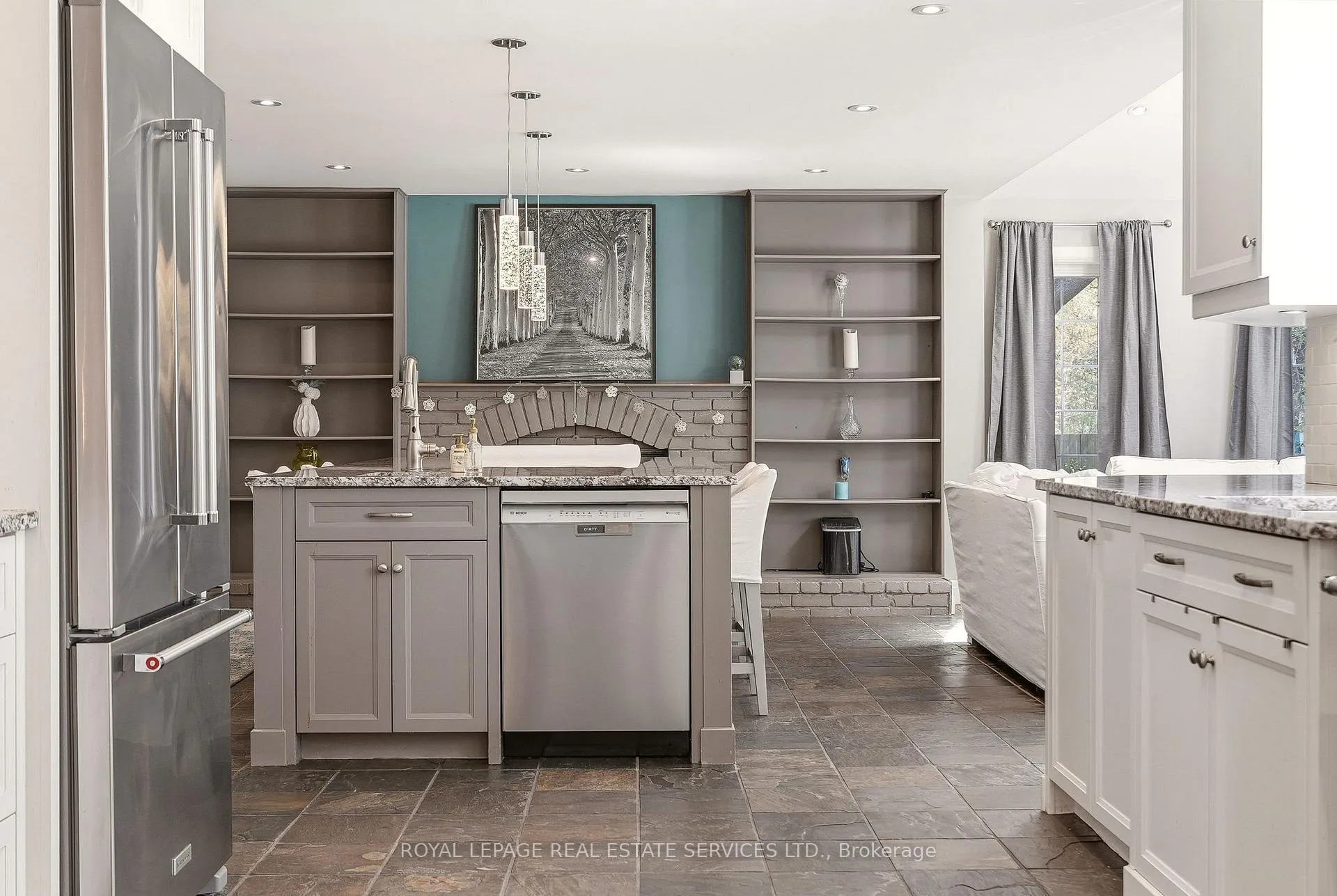 Photo 12 of 1264 Baldwin Drive, Oakville, Morrison — HOMEH