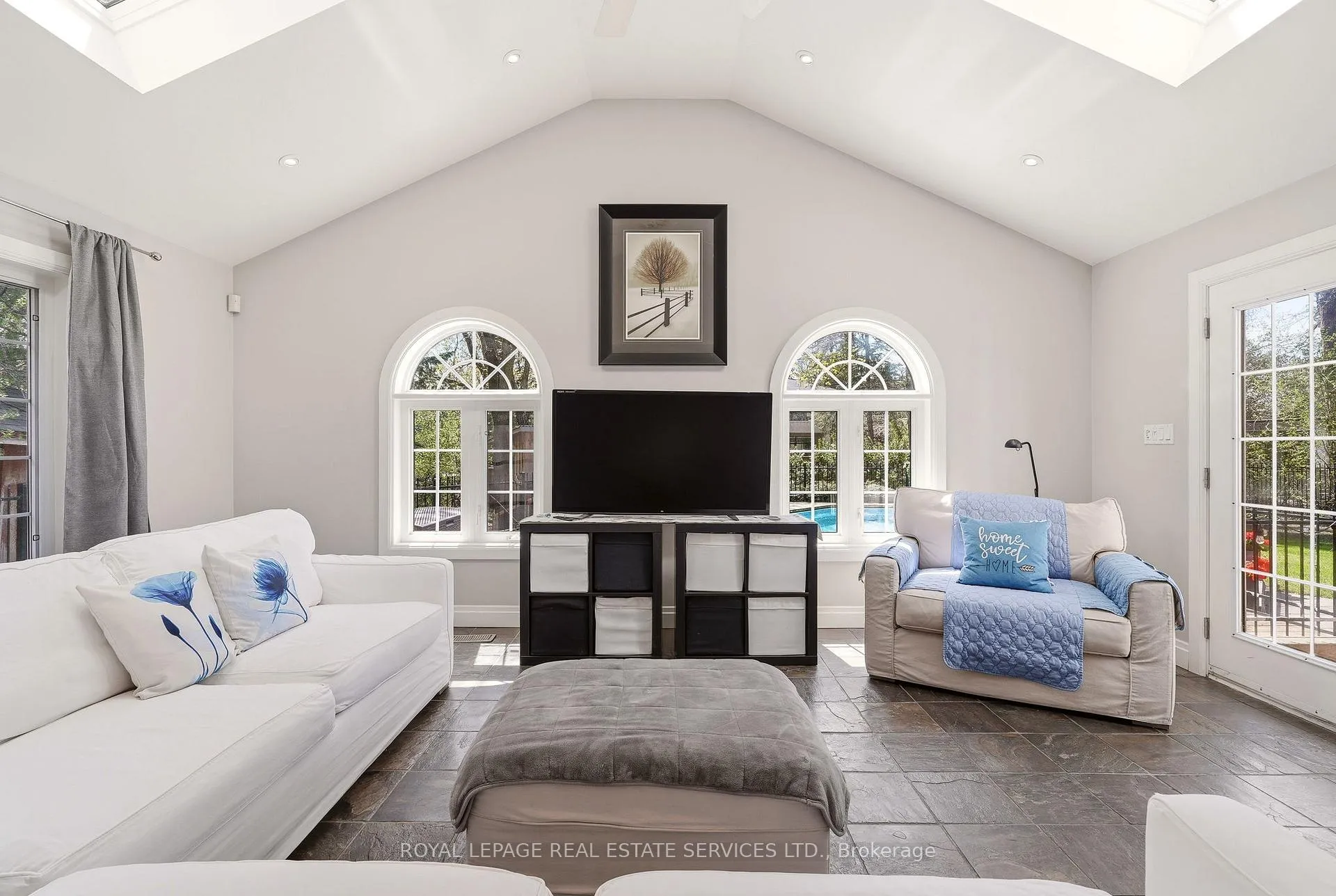 Photo 15 of 1264 Baldwin Drive, Oakville, Morrison — HOMEH