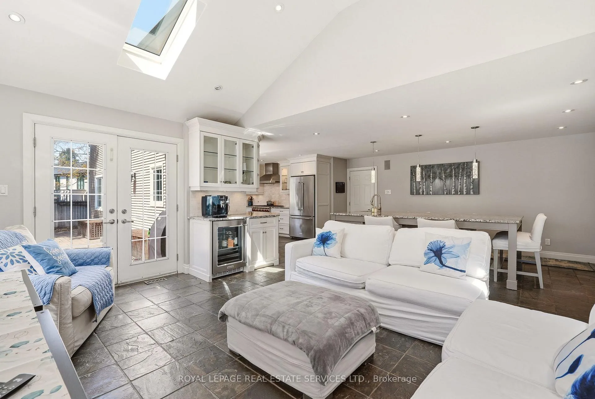 Photo 16 of 1264 Baldwin Drive, Oakville, Morrison — HOMEH
