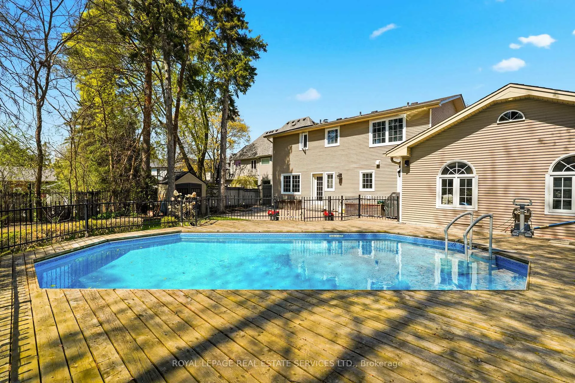 Photo 44 of 1264 Baldwin Drive, Oakville, Morrison — HOMEH