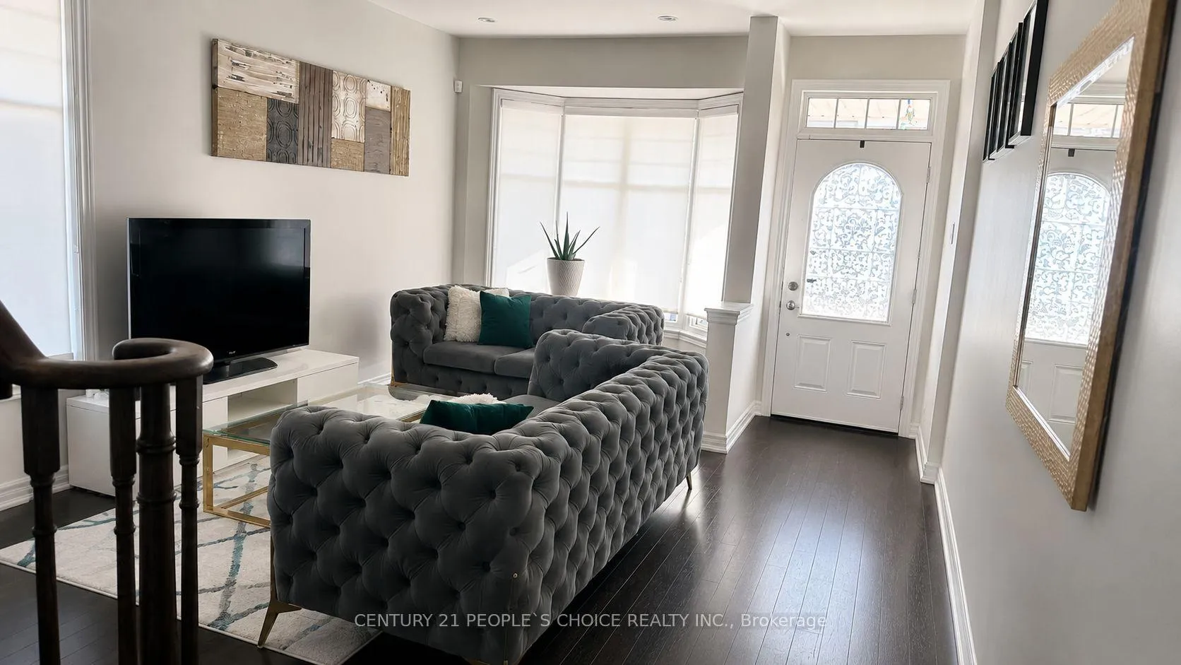 Photo 2 of 63 Borrelli Drive, Brampton, Credit Valley — HOMEH