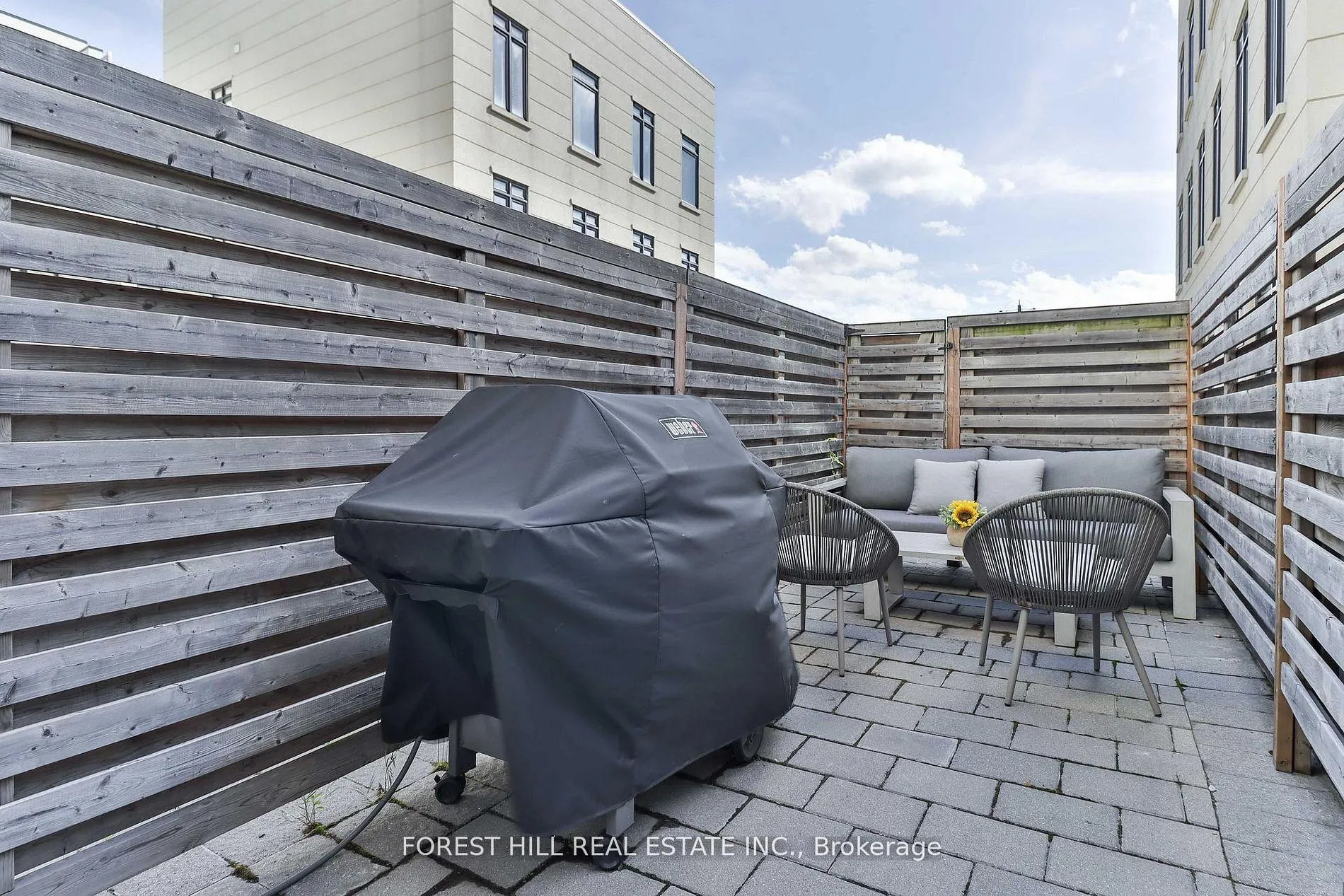 Photo 12 of 51B Burnaby Boulevard, Toronto, Yonge-Eglinton — HOMEH