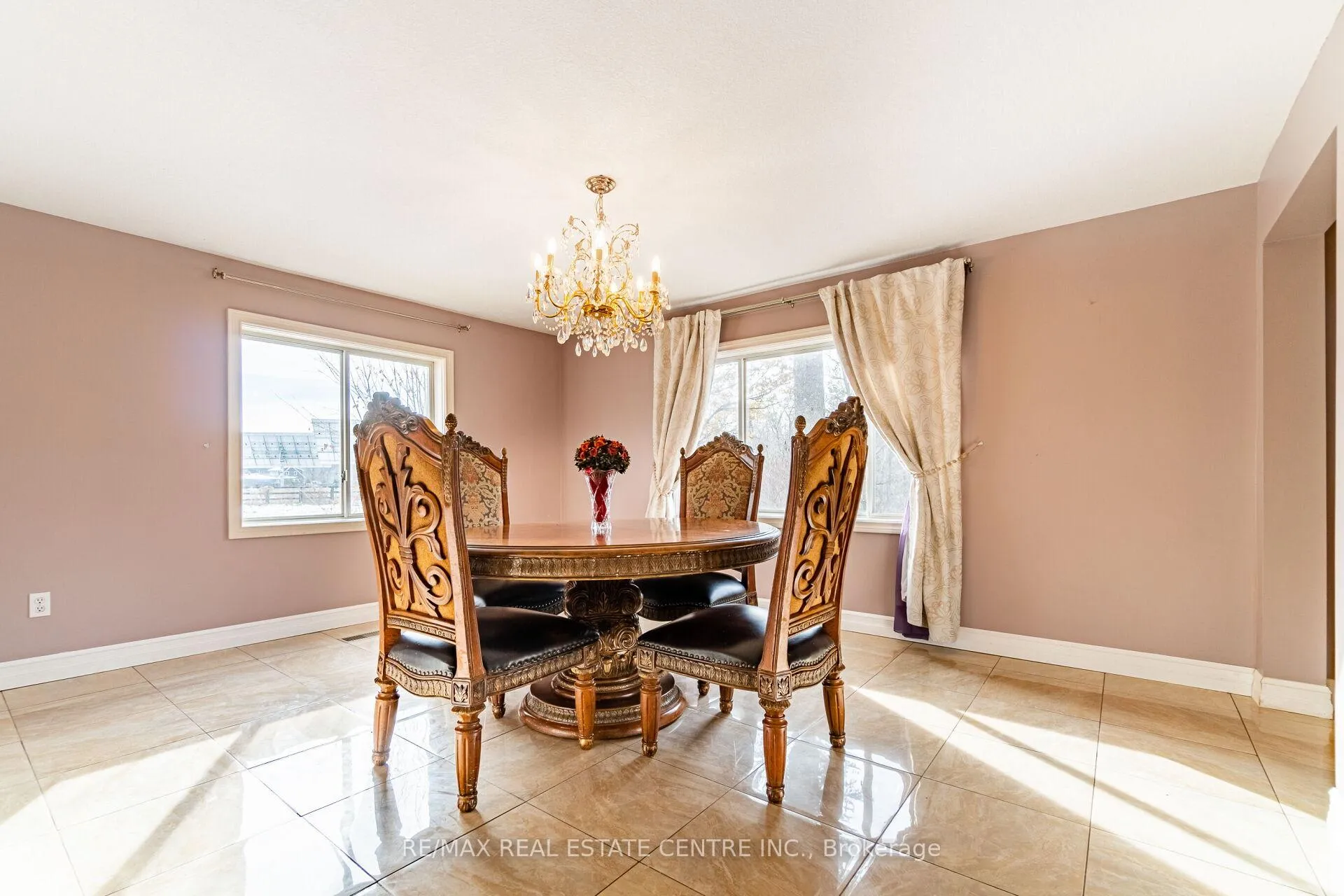 Photo 10 of 8681 Canyon Road, Milton, Rural Milton West — HOMEH