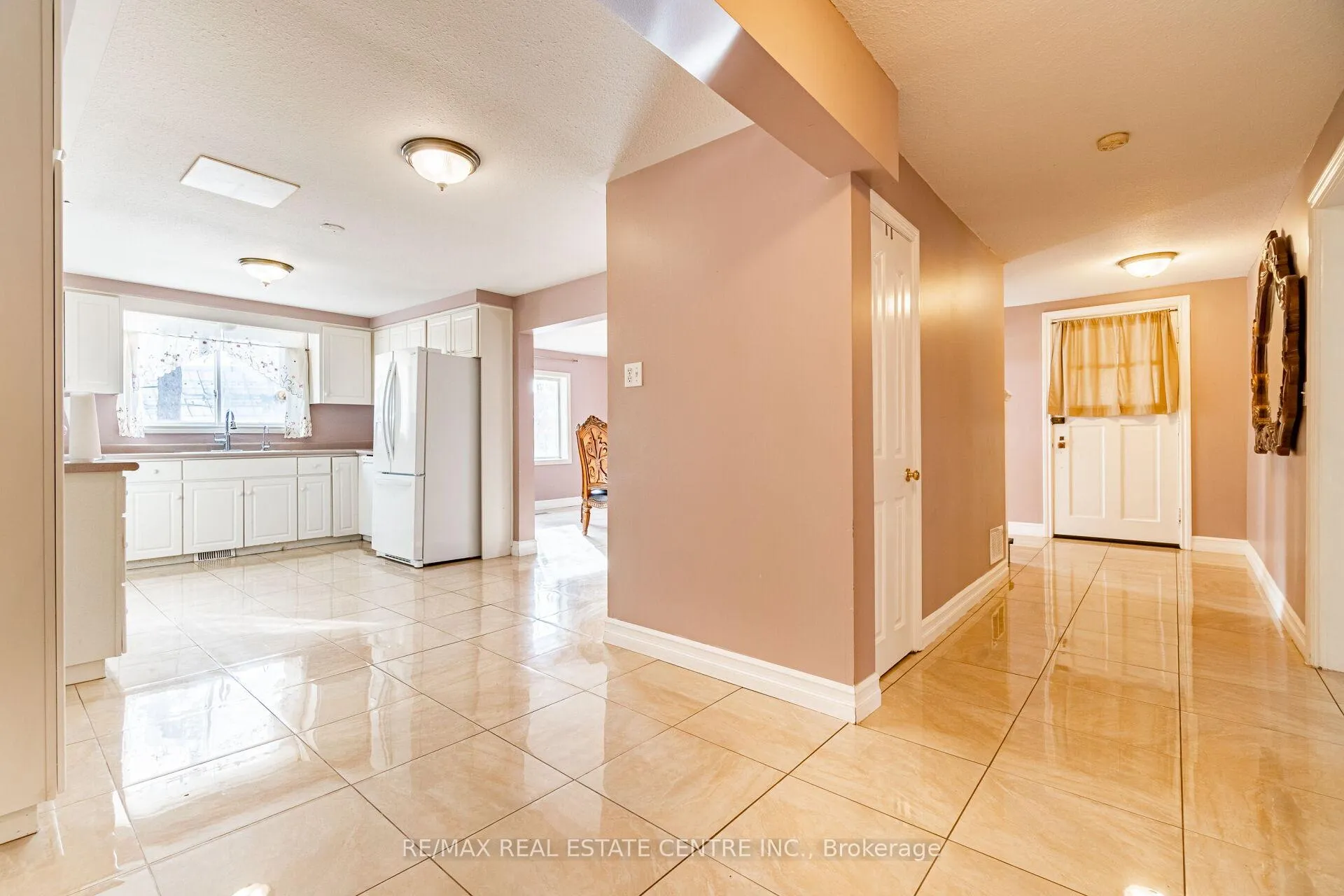 Photo 13 of 8681 Canyon Road, Milton, Rural Milton West — HOMEH