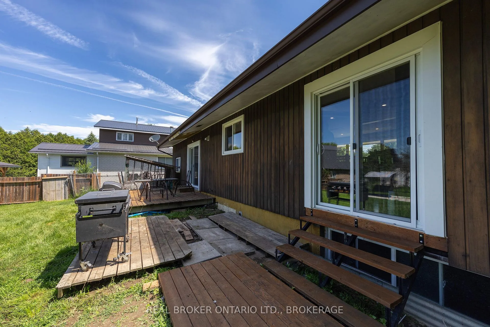 Photo 34 of 2499 Perth Road, Kingston, City North of 401 — HOMEH