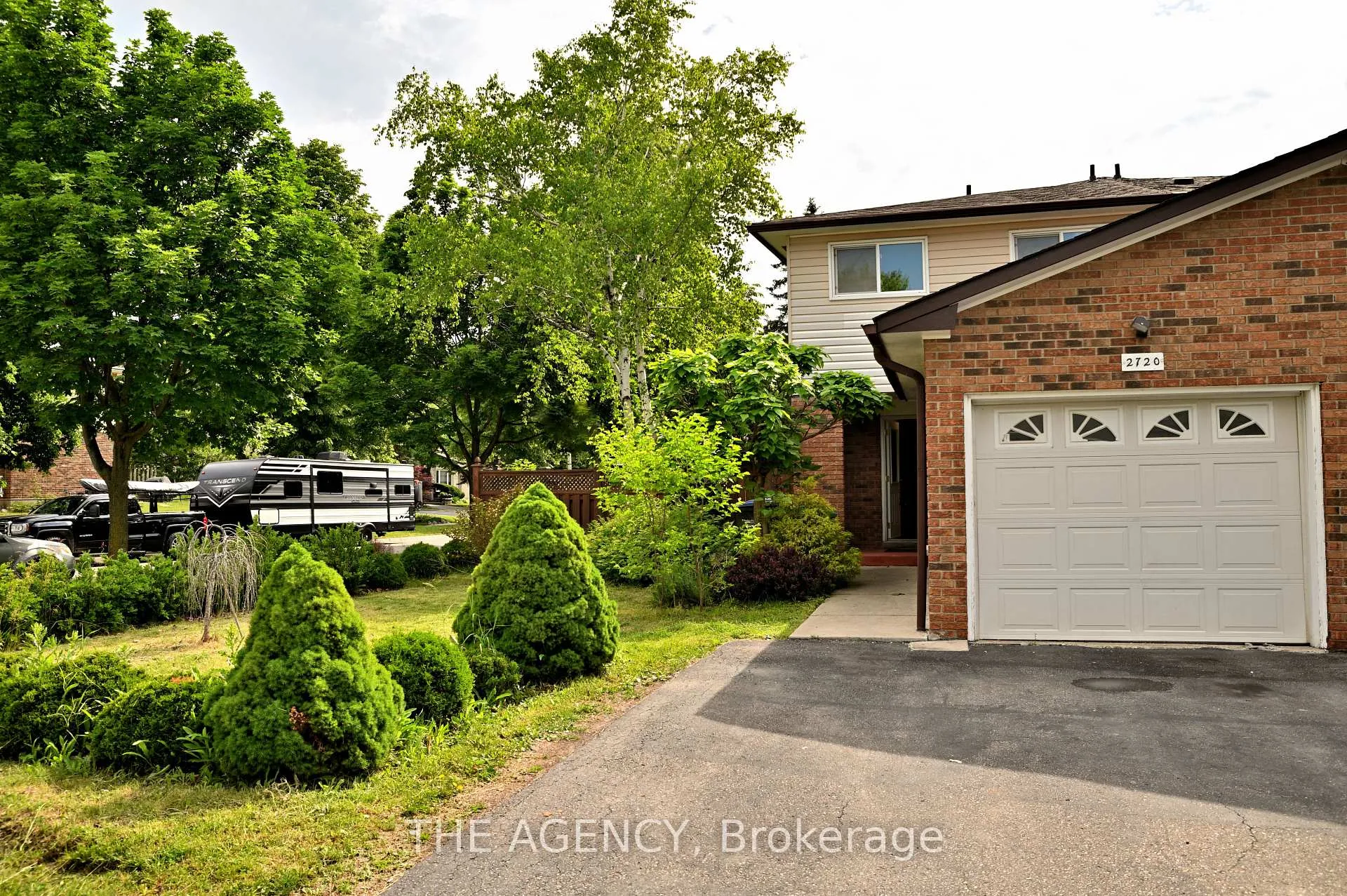 Photo 2 of 2720 Windjammer Road, Mississauga, Erin Mills — HOMEH