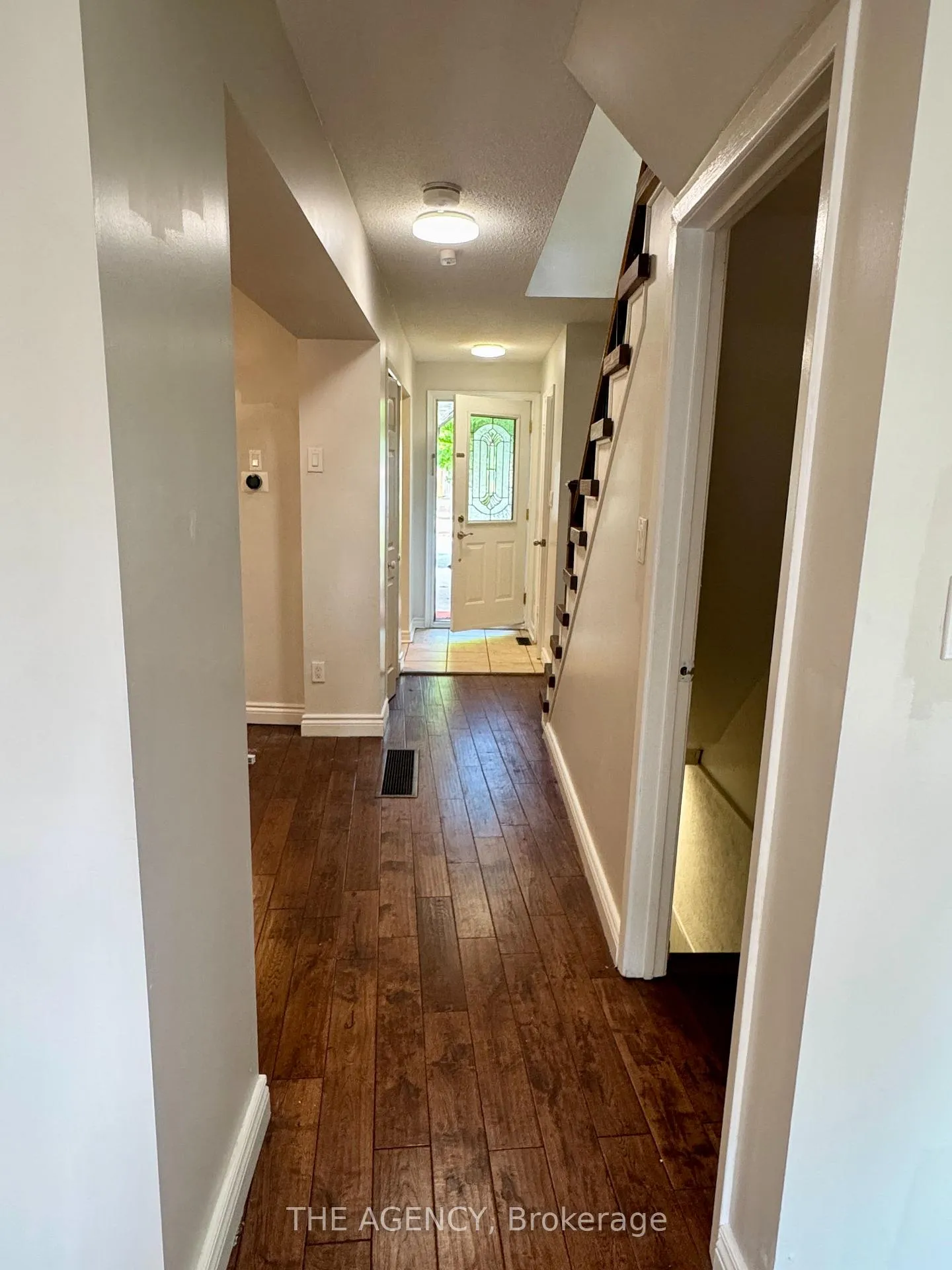 Photo 5 of 2720 Windjammer Road, Mississauga, Erin Mills — HOMEH
