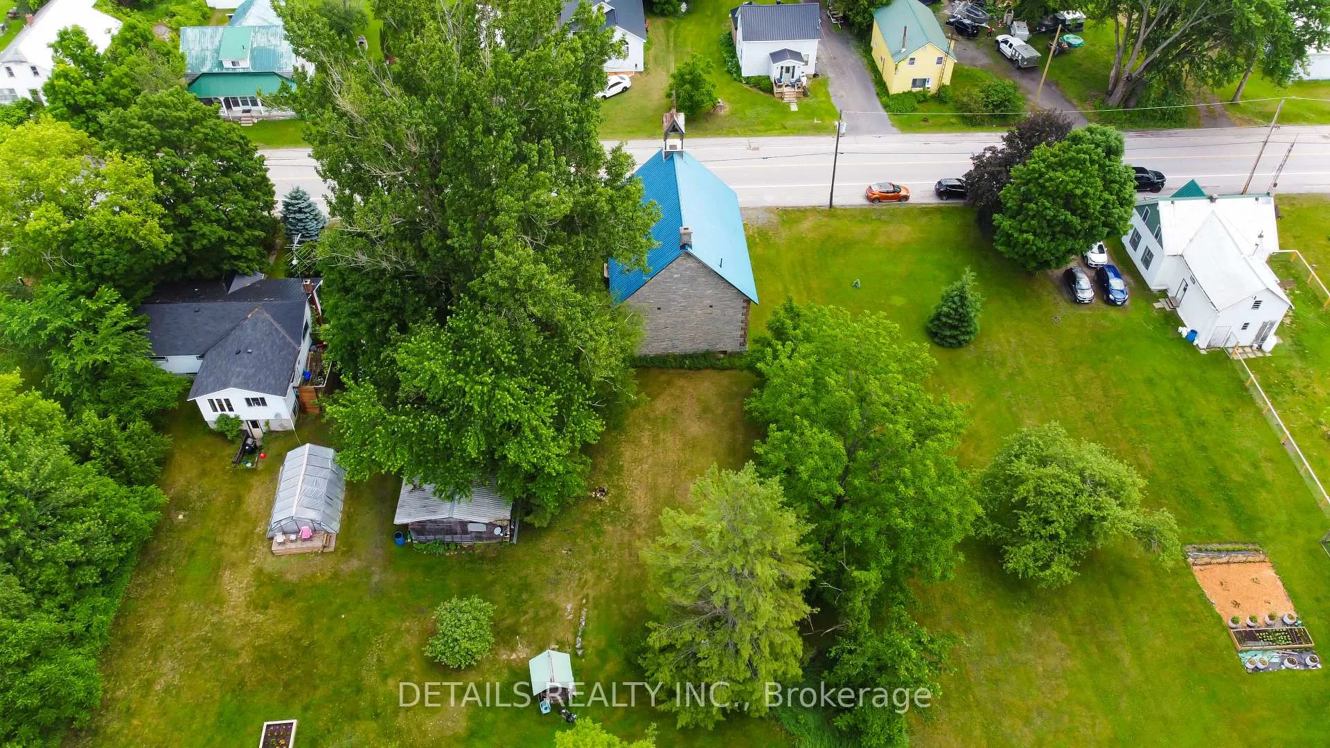 Photo 4 of 2037 Concession 6C Road, Lanark Highlands, Lanark Highlands (Lanark) Twp — HOMEH