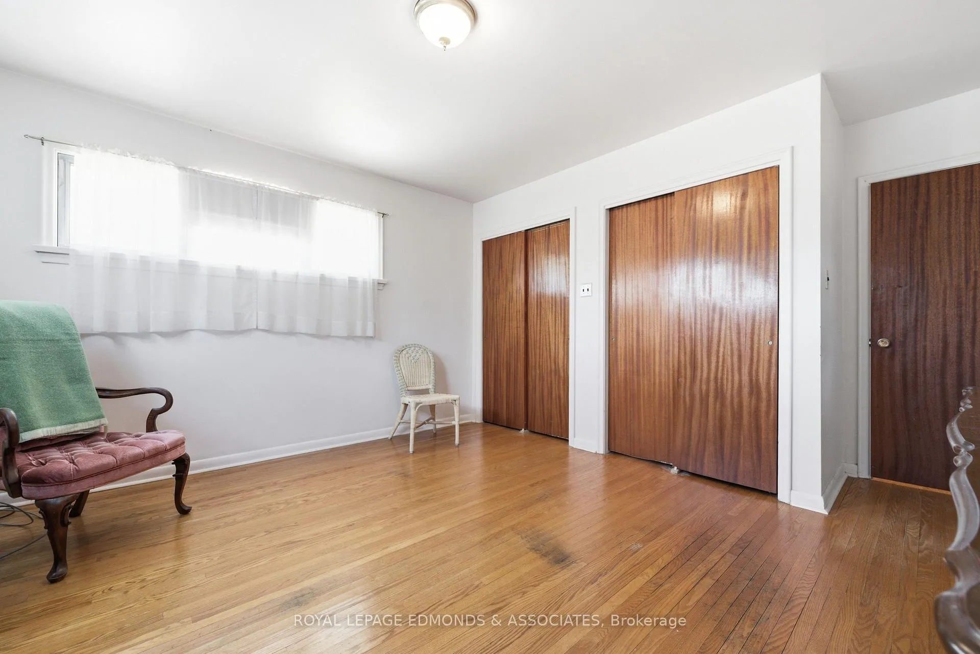 Photo 31 of 28 Barry Street, Laurentian Valley, Laurentian Valley — HOMEH
