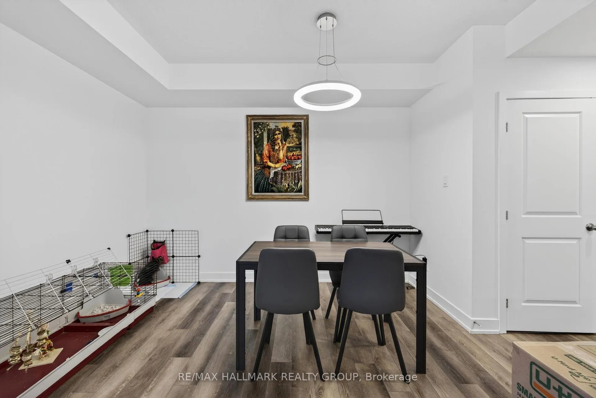 Photo 21 of Unit D, 310 Tulum Crescent, Ottawa, Kanata - Emerald Meadows/Trailwest — HOMEH