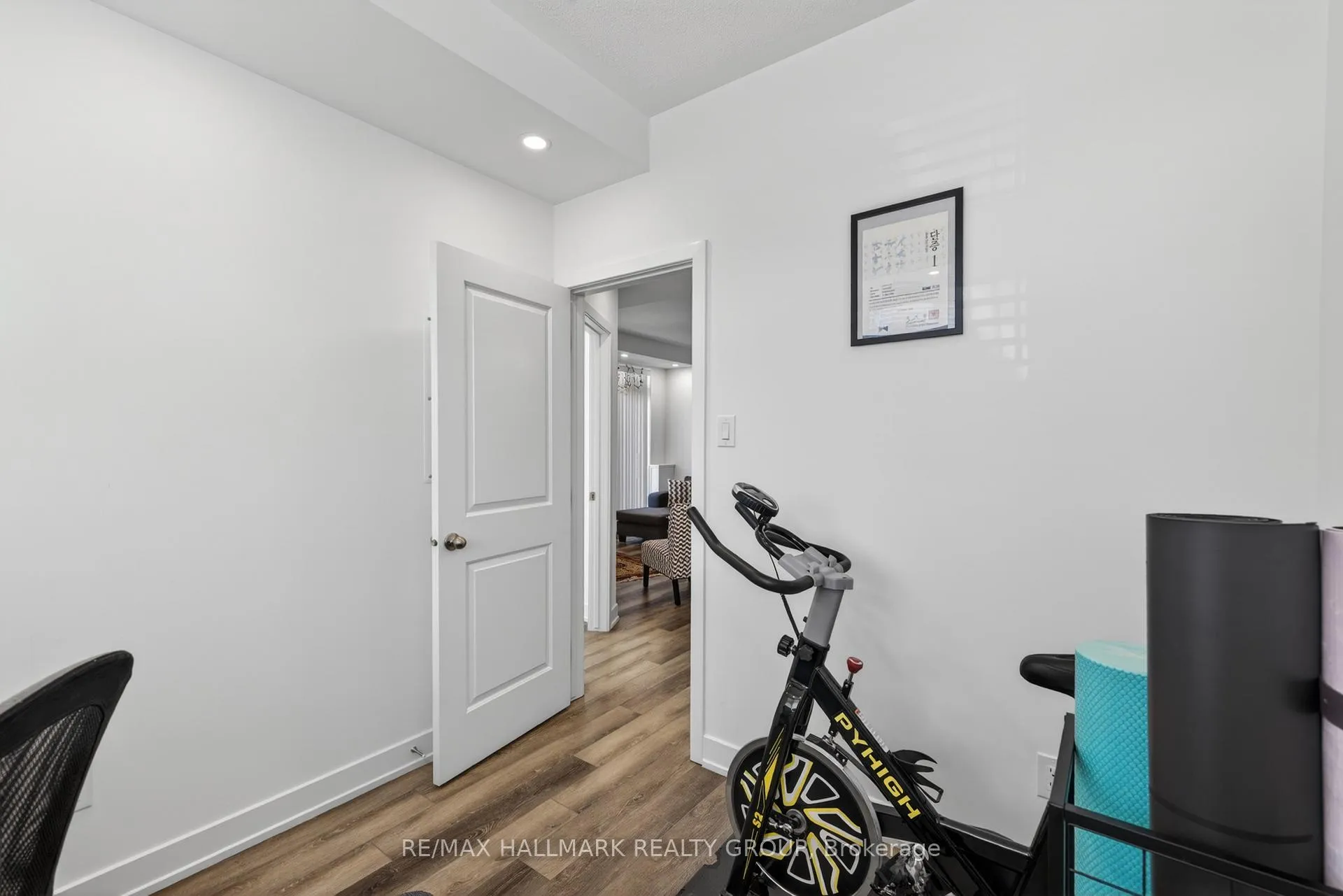 Photo 30 of Unit D, 310 Tulum Crescent, Ottawa, Kanata - Emerald Meadows/Trailwest — HOMEH