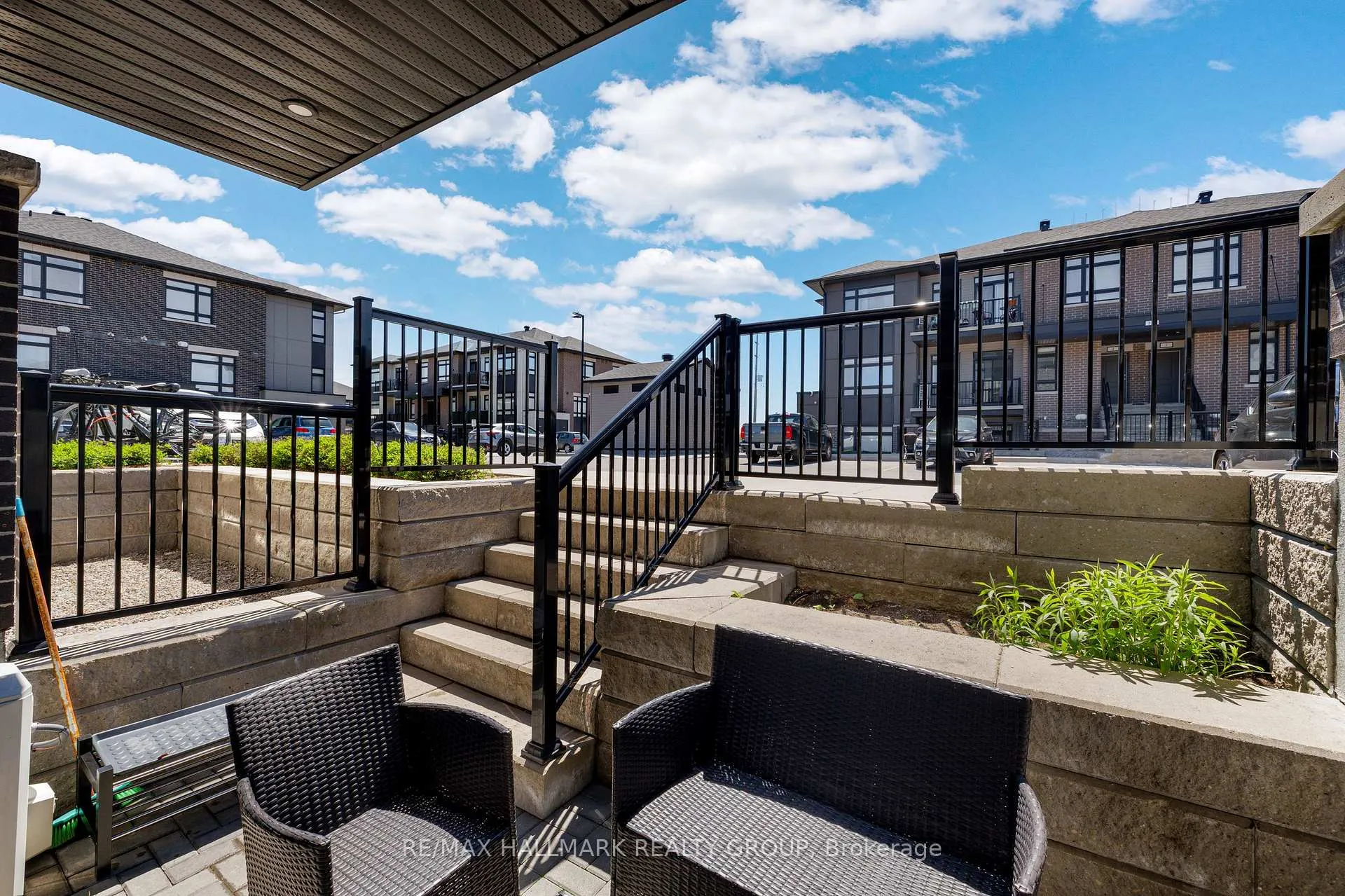 Photo 33 of Unit D, 310 Tulum Crescent, Ottawa, Kanata - Emerald Meadows/Trailwest — HOMEH
