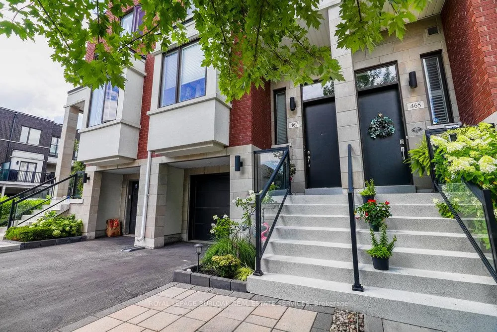 Photo 2 of 467 Nautical Boulevard, Oakville, Bronte — HOMEH