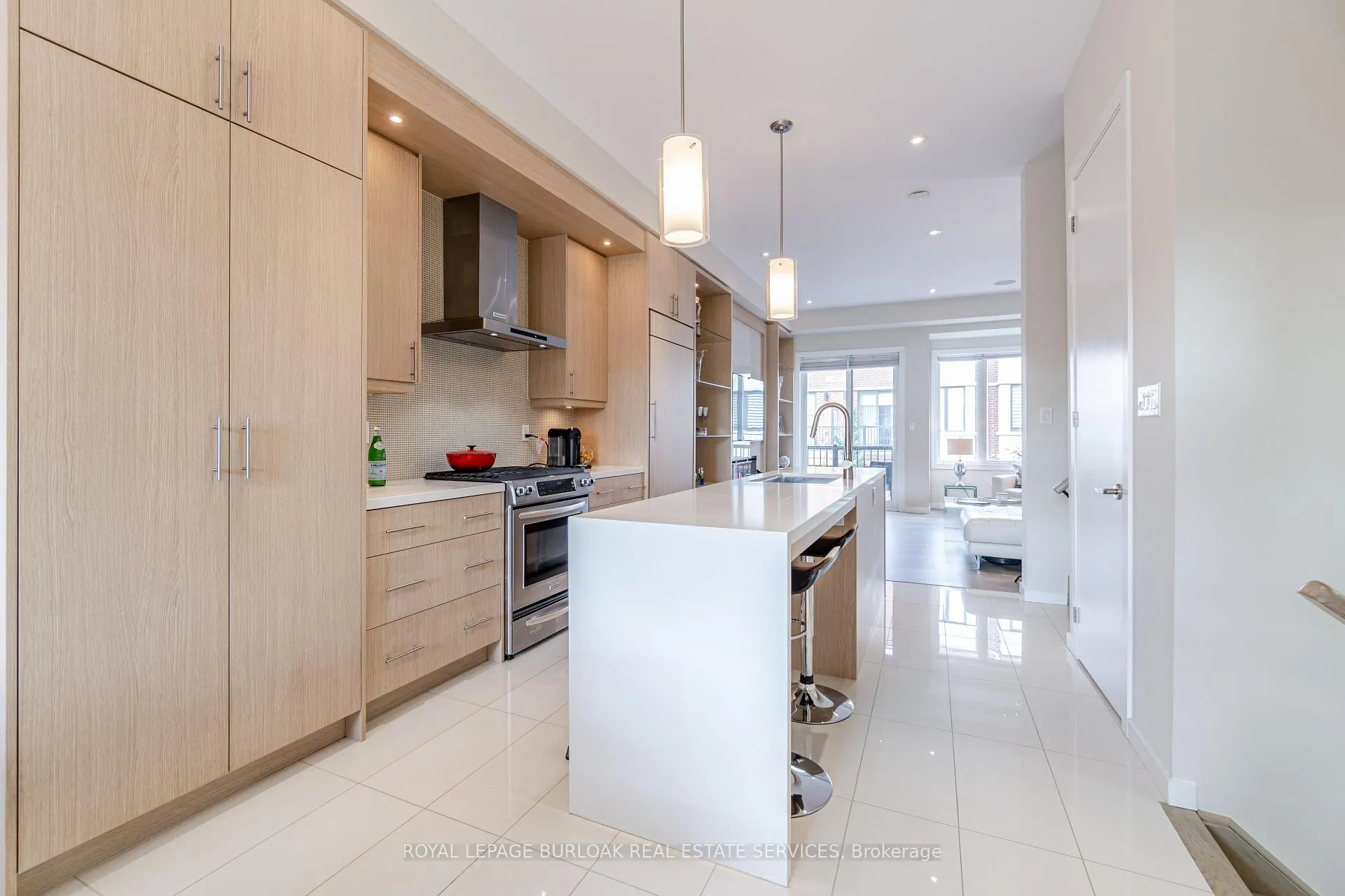 Photo 7 of 467 Nautical Boulevard, Oakville, Bronte — HOMEH
