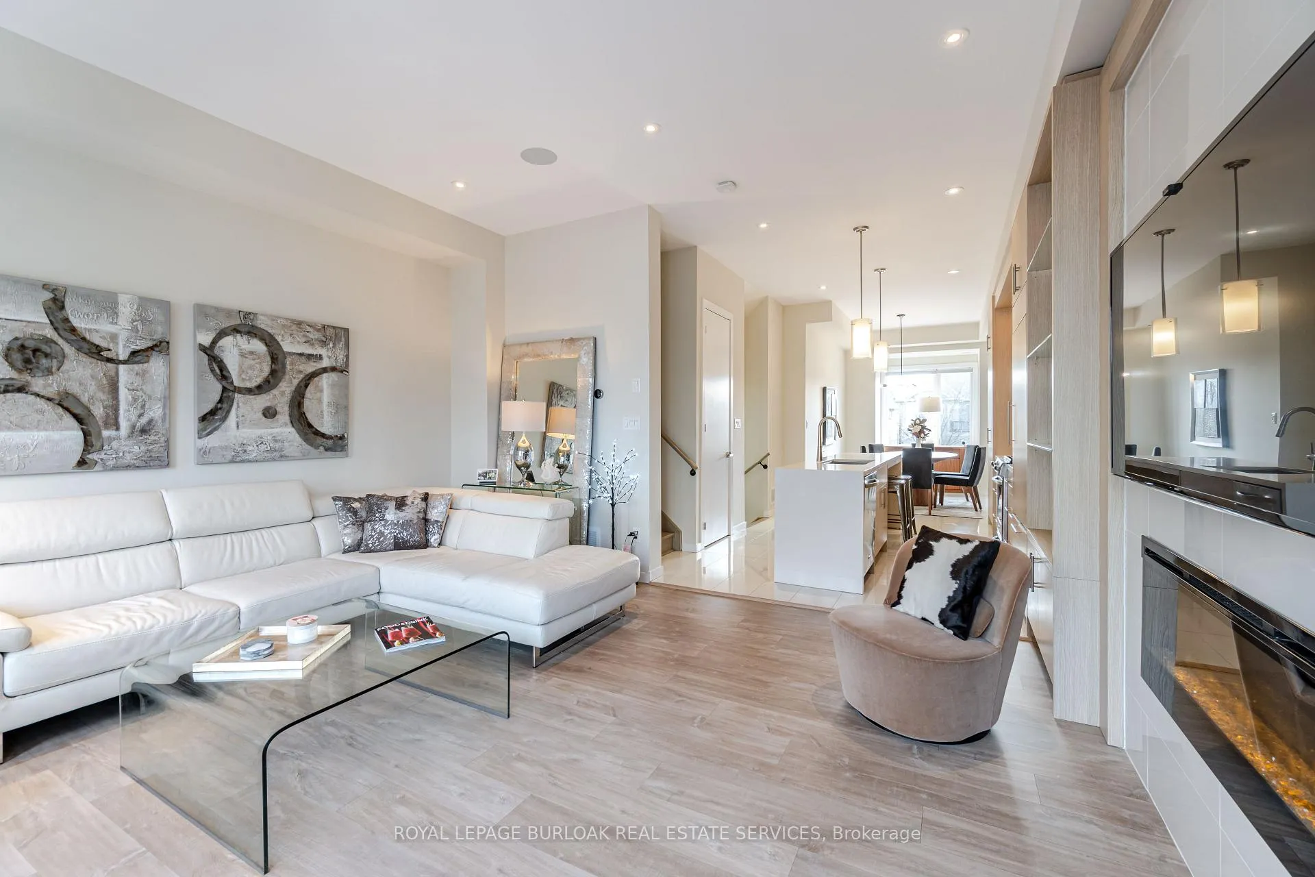 Photo 11 of 467 Nautical Boulevard, Oakville, Bronte — HOMEH