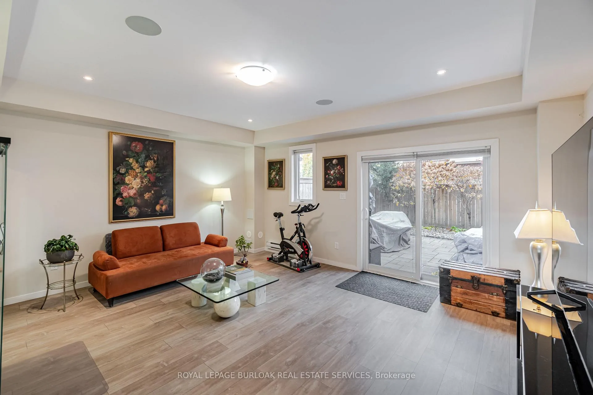 Photo 22 of 467 Nautical Boulevard, Oakville, Bronte — HOMEH