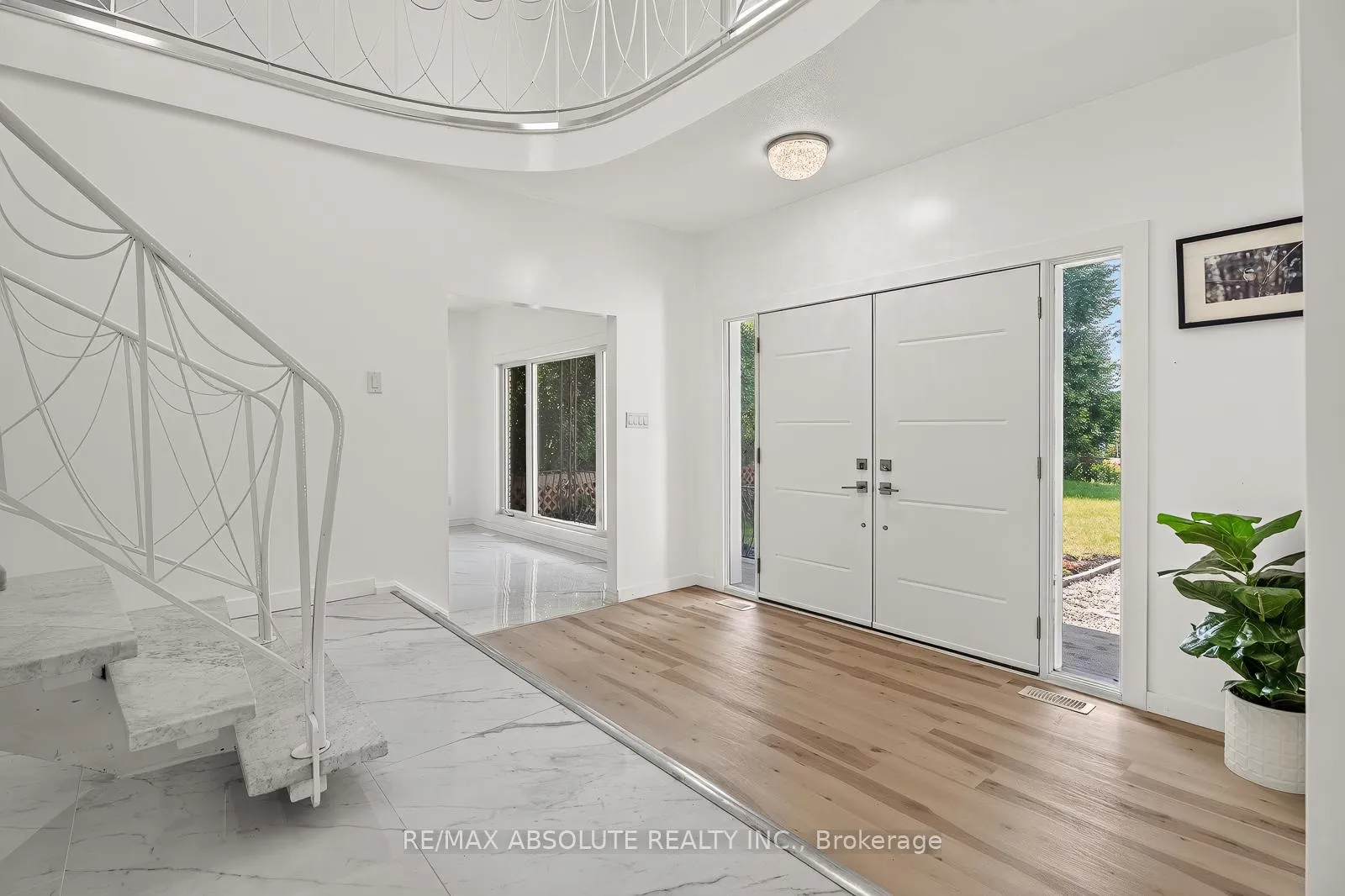 Photo 5 of 1444 Normandy Crescent, Ottawa, Carleton Heights — HOMEH