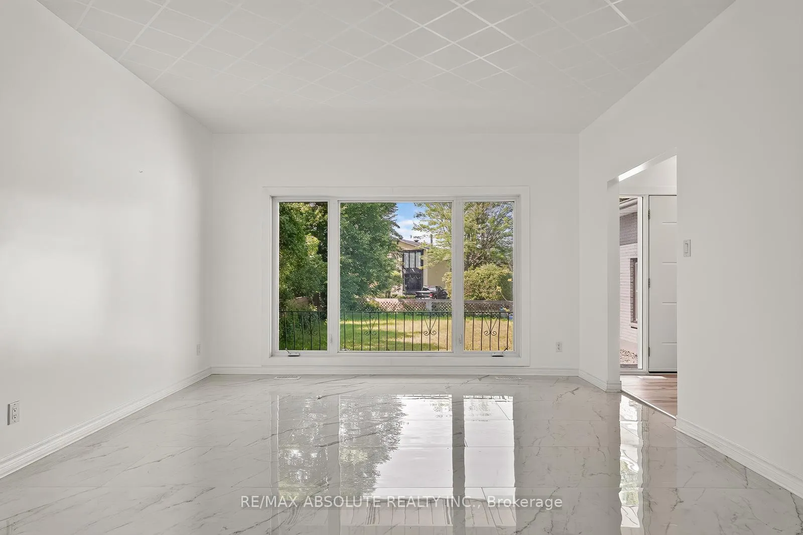 Photo 23 of 1444 Normandy Crescent, Ottawa, Carleton Heights — HOMEH