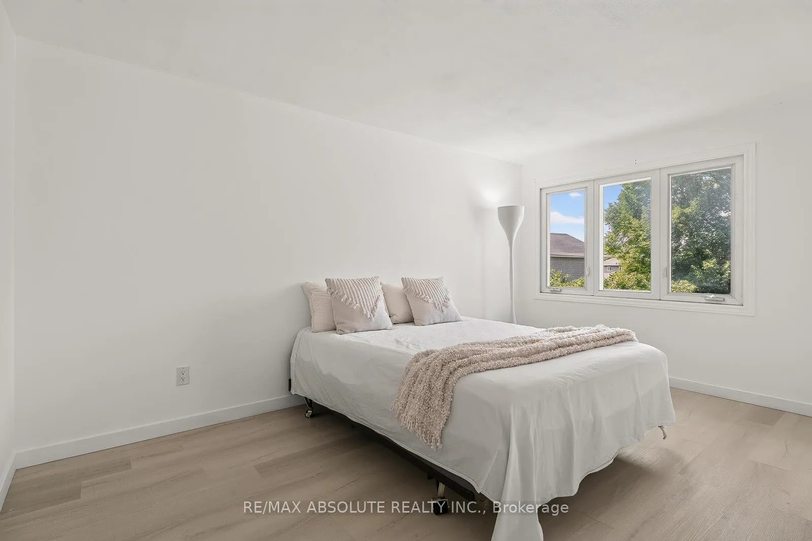 Photo 36 of 1444 Normandy Crescent, Ottawa, Carleton Heights — HOMEH
