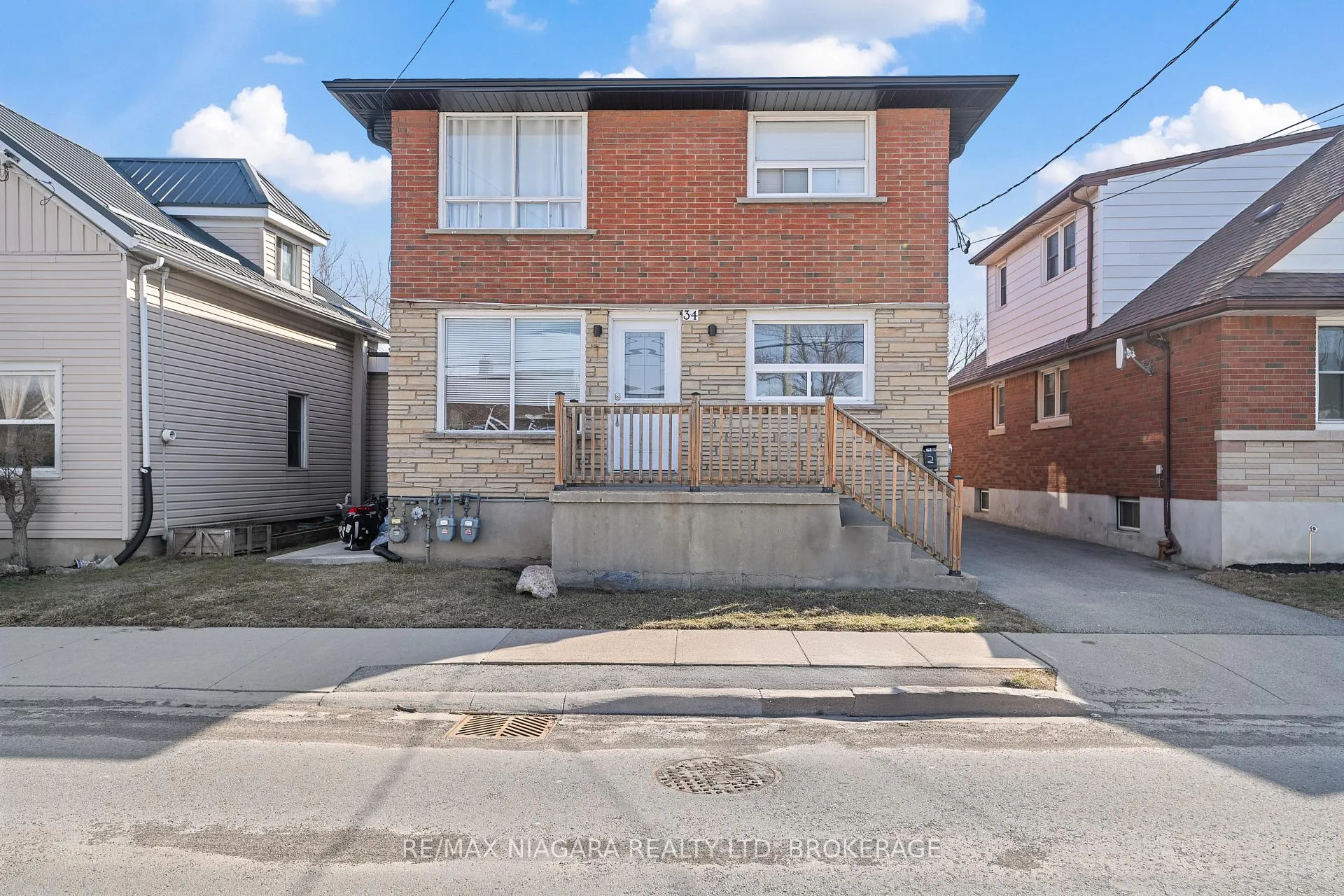 Photo 1 of Unit BASEMENT, 34 St George Street, St. Catharines, Facer — HOMEH