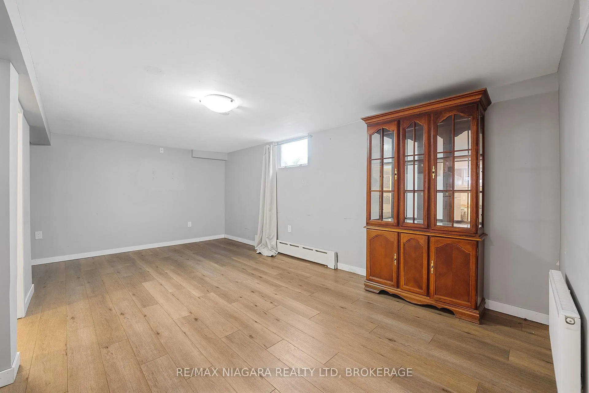 Photo 6 of Unit BASEMENT, 34 St George Street, St. Catharines, Facer — HOMEH